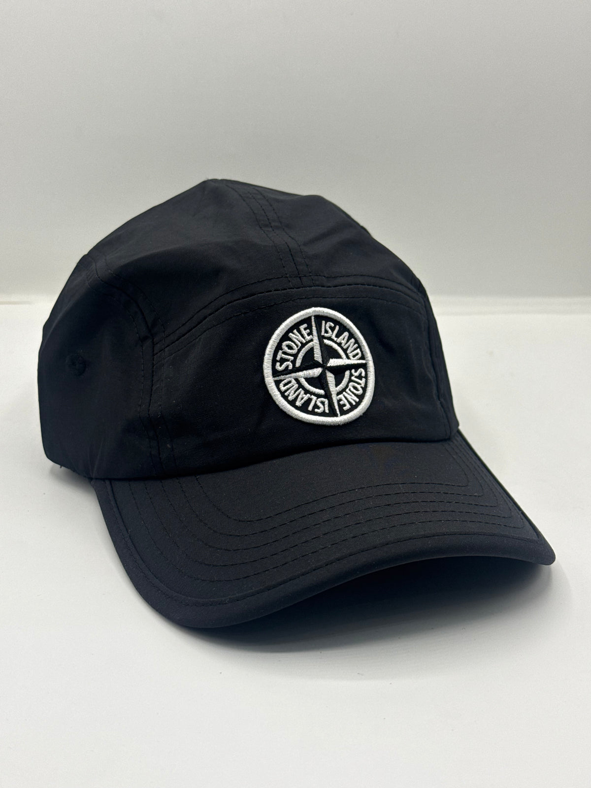 CAP STONE ISLAND BLACK (2)