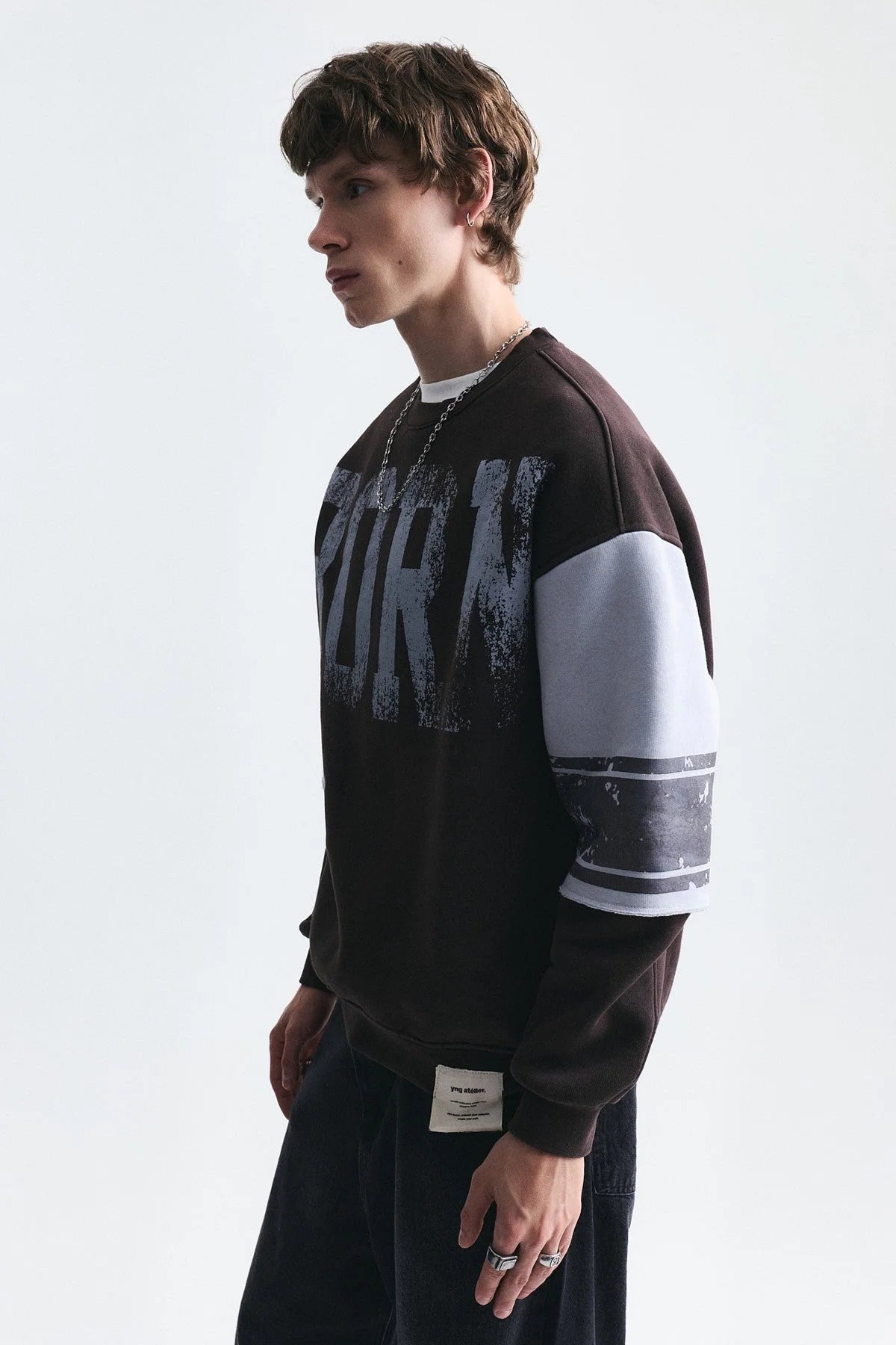 SWEATSHIRT BORN BROWN VM V70-237