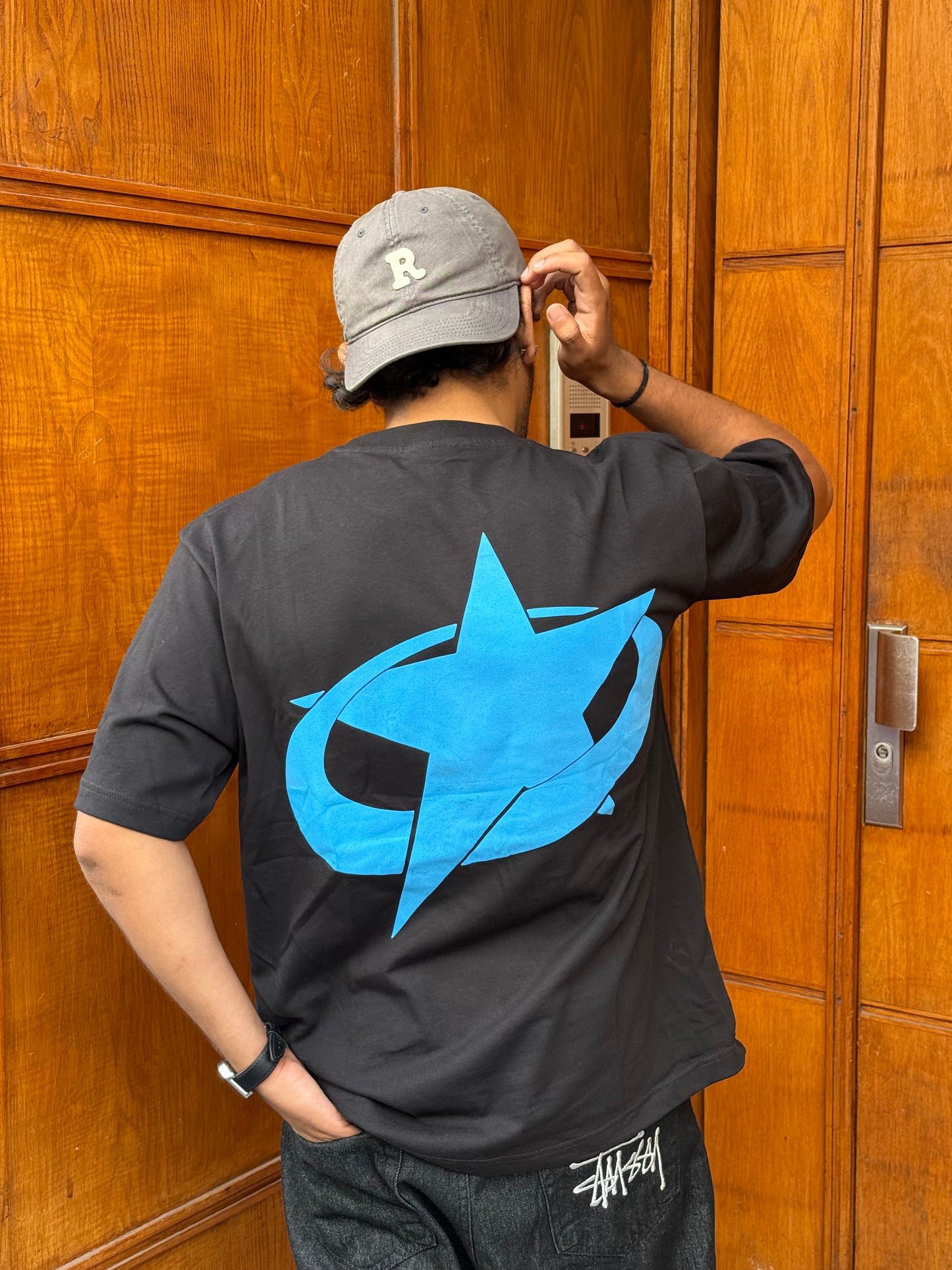 T-SHIRT CLINTS BLACK BL