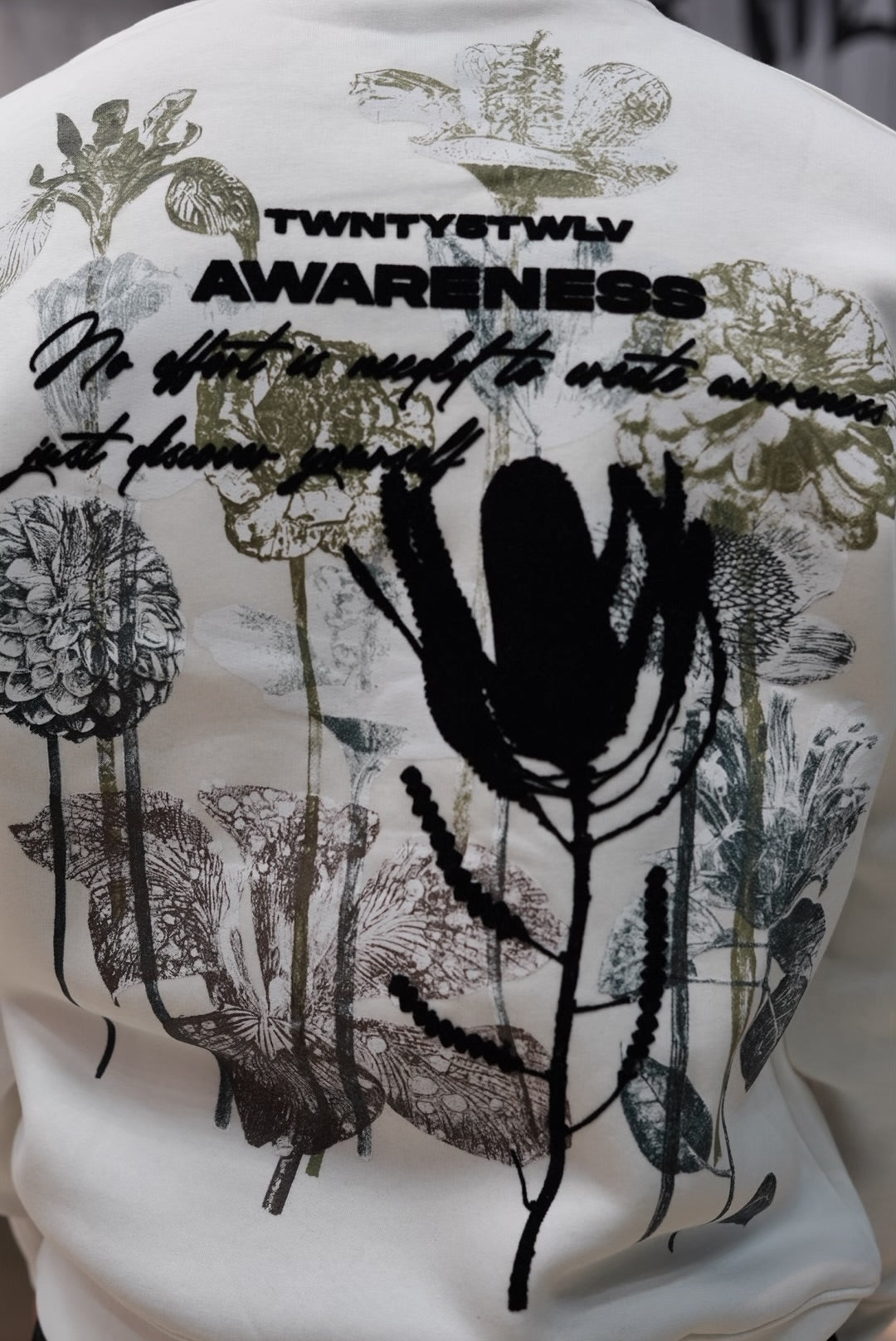 SWEATSHIRT AWARENESS WHITE 257019