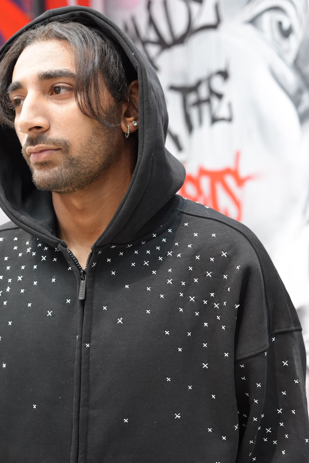 HOODIES STARS BLACK RT 2709