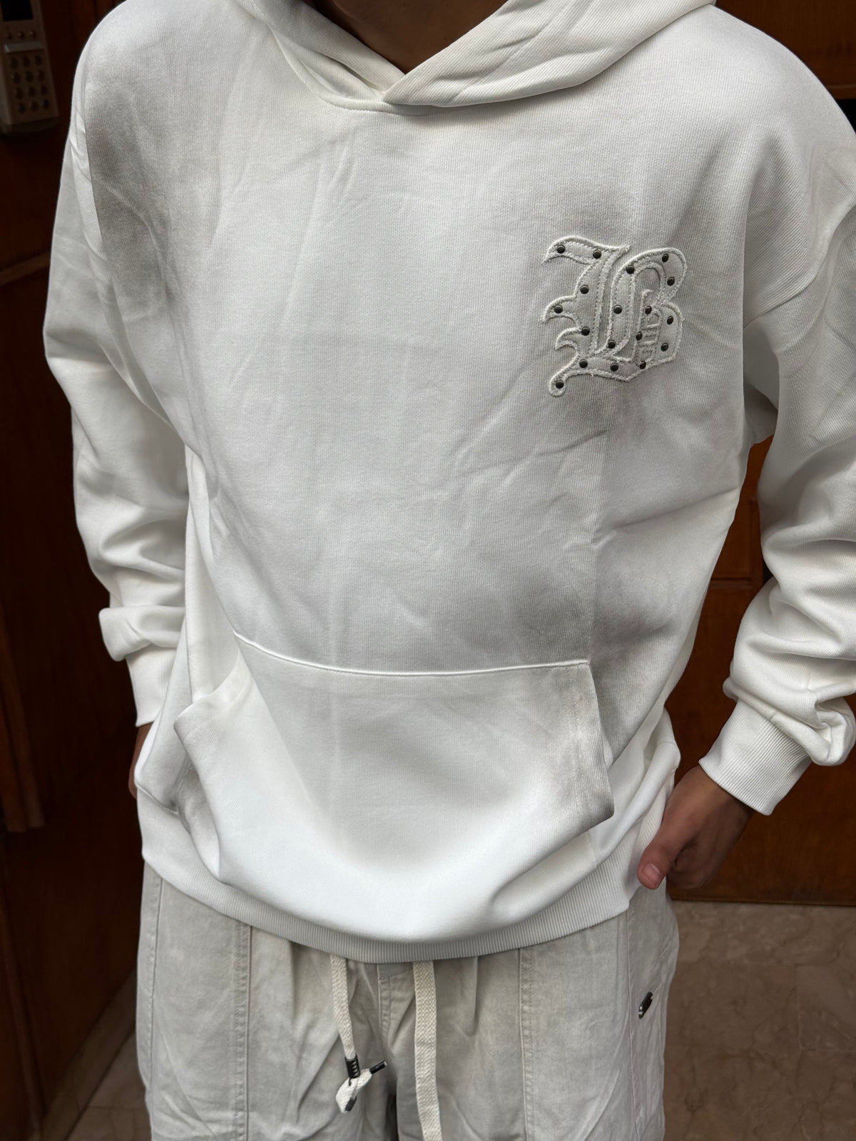 HOODIES B WHITE CN