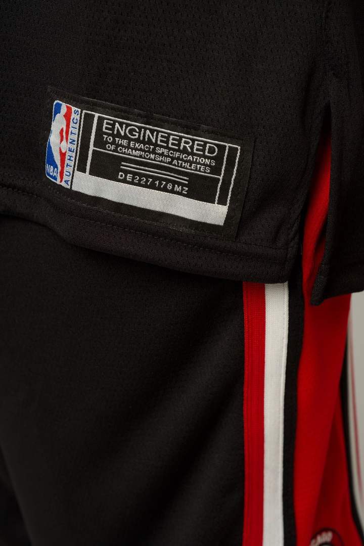 ENSEMBLE NBA BULLS TKM-03