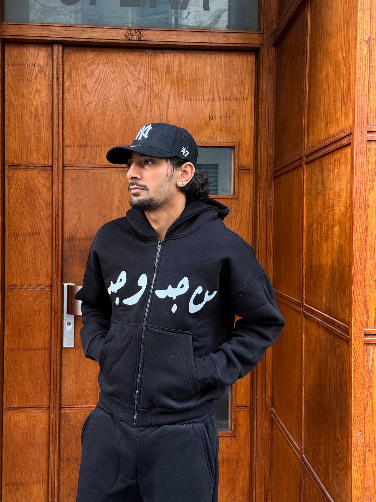 HOODIES ZIP CROP ( من جد وجد ) BLACK OVX
