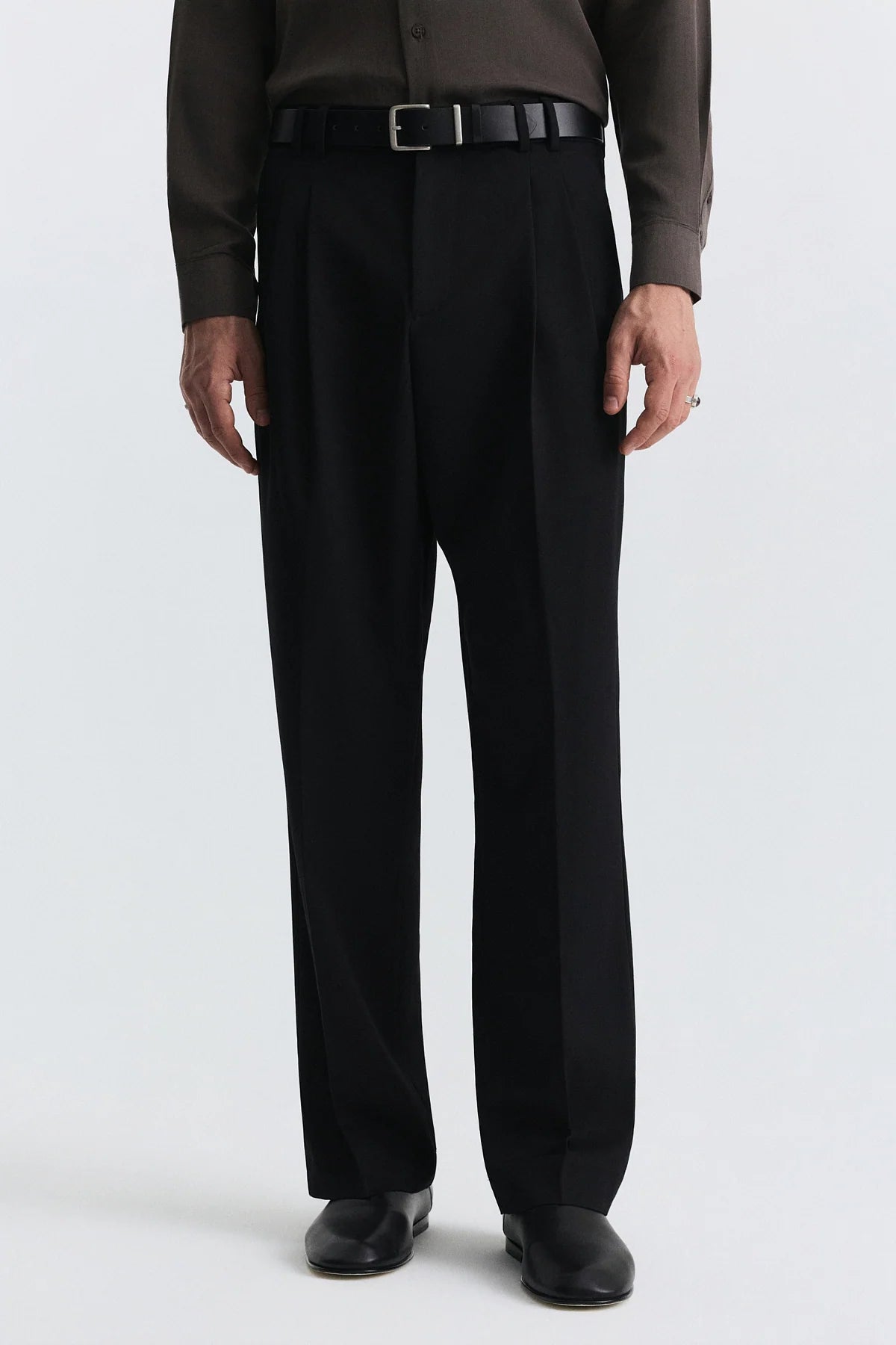 COSTUME CROP BLACK ANT