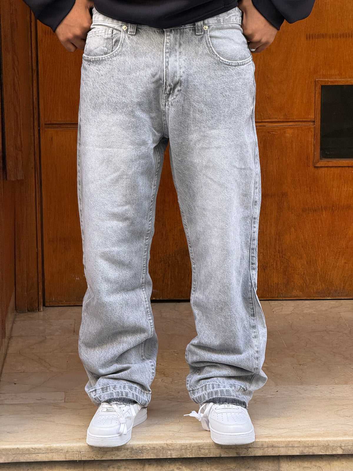 FLARED JEANS (GREY)