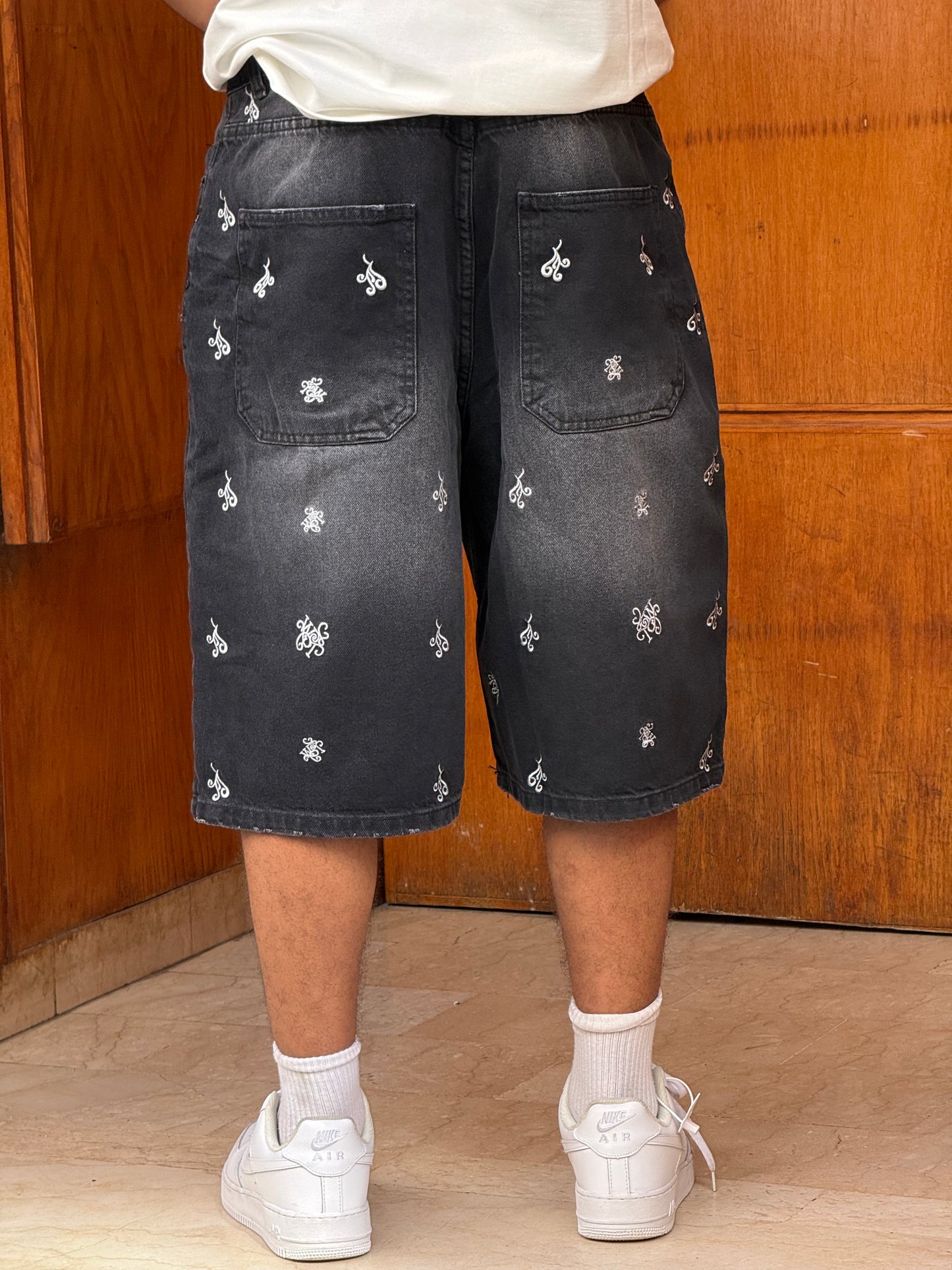 SKATER JORTS BRODERIE BLACK
