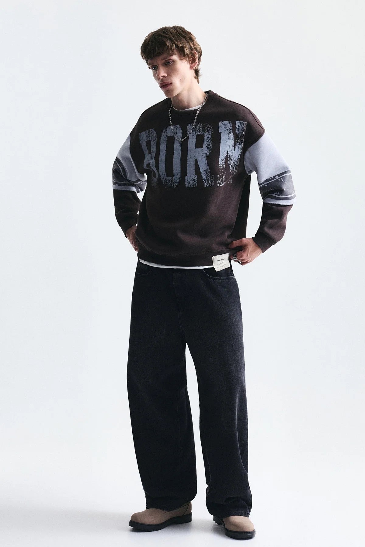 SWEATSHIRT BORN BROWN VM V70-237