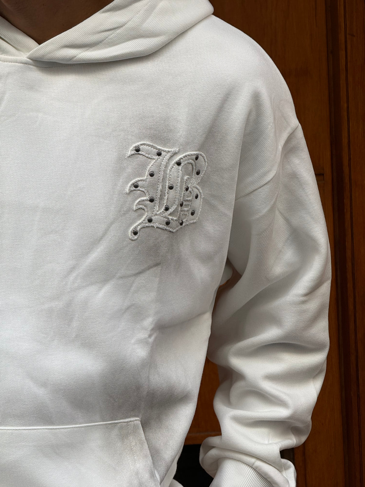 HOODIES B WHITE CN