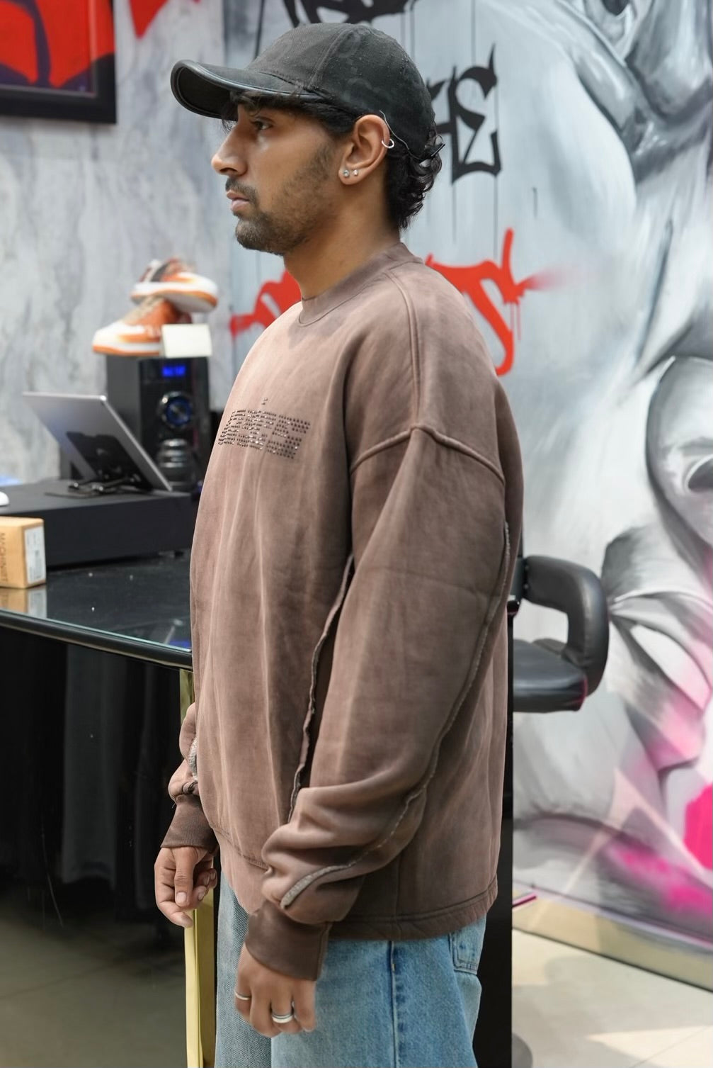 SWEATSHIRT BASIC BROWN E71-98