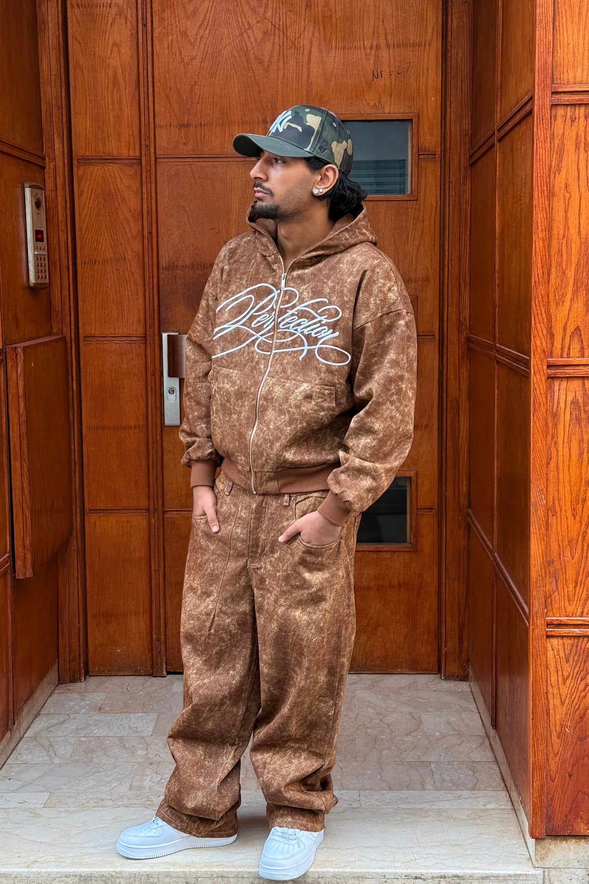 ENSEMBLE IMPRIME BROWN PERFECTION