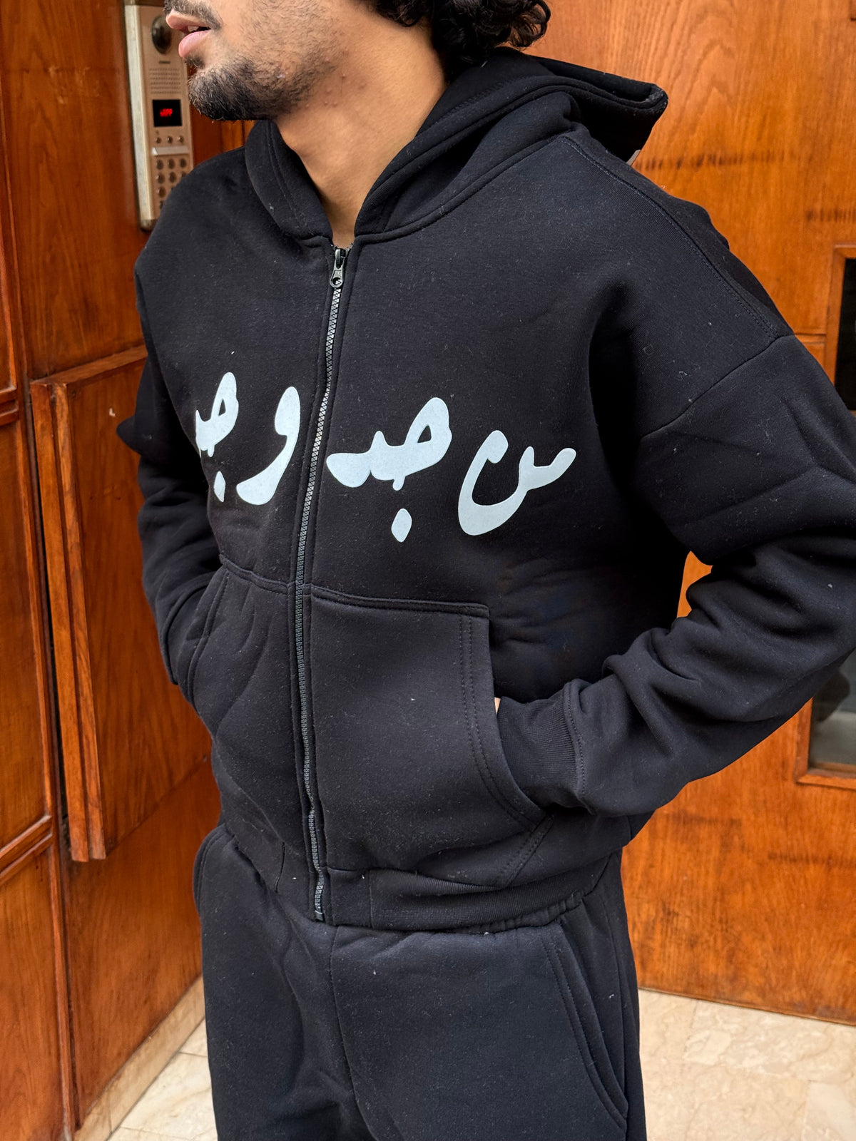 HOODIES ZIP CROP ( من جد وجد ) BLACK OVX