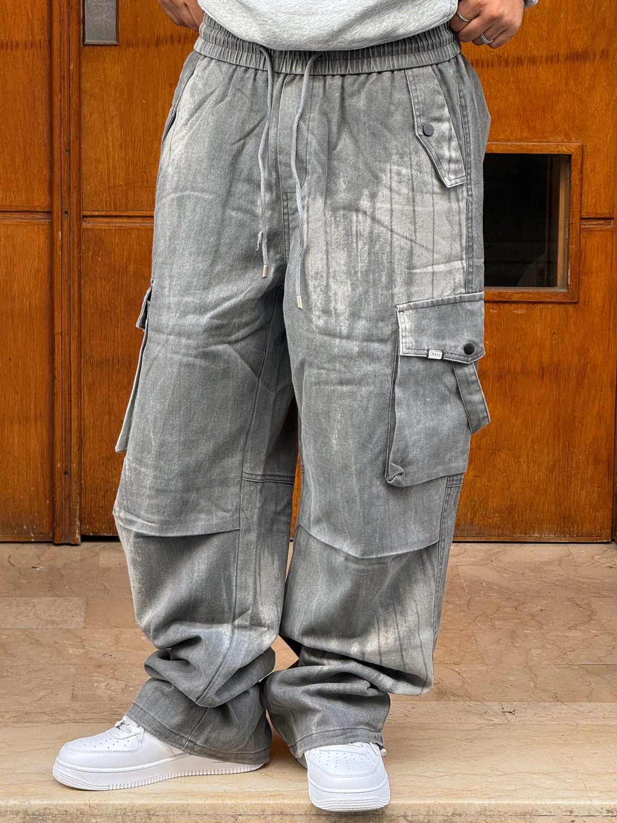 CARGO JEANS WASHED GREY CN