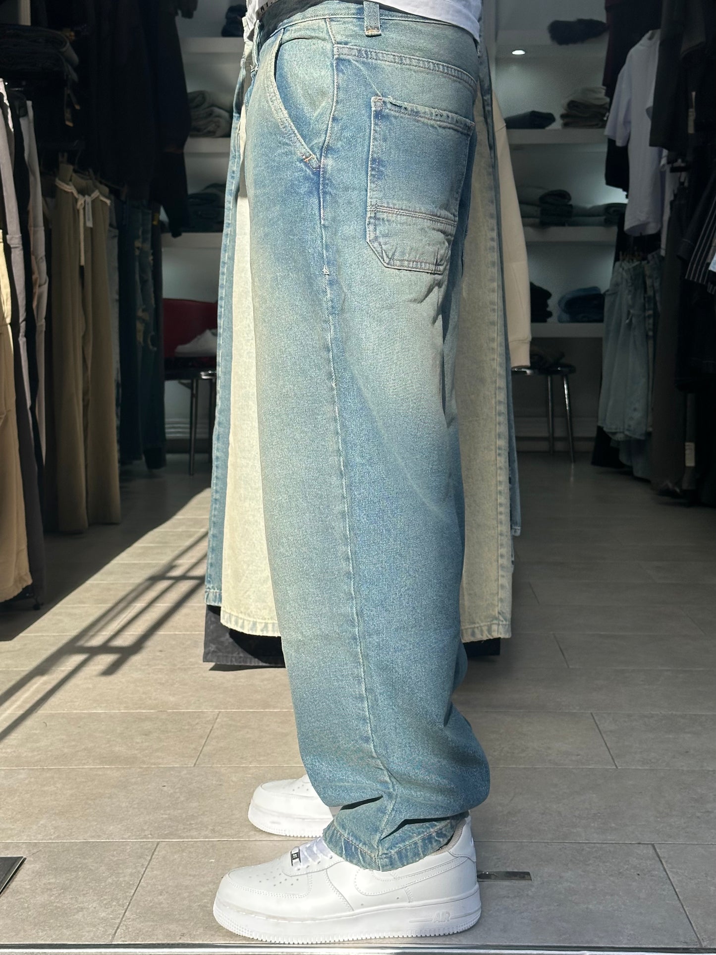 SKATER JEANS DIRTY