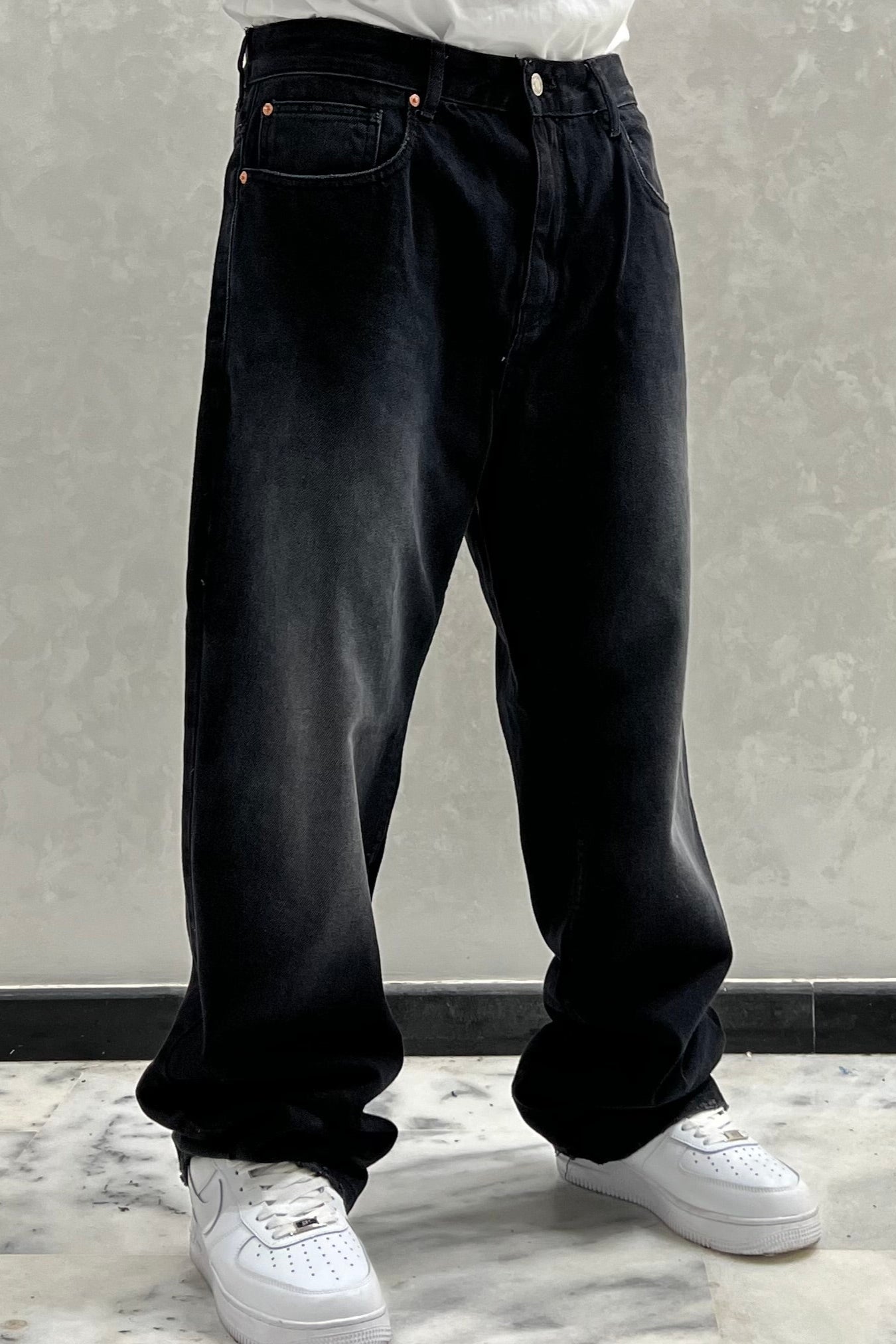 BAGGY JEANS NOIR SIMPLE