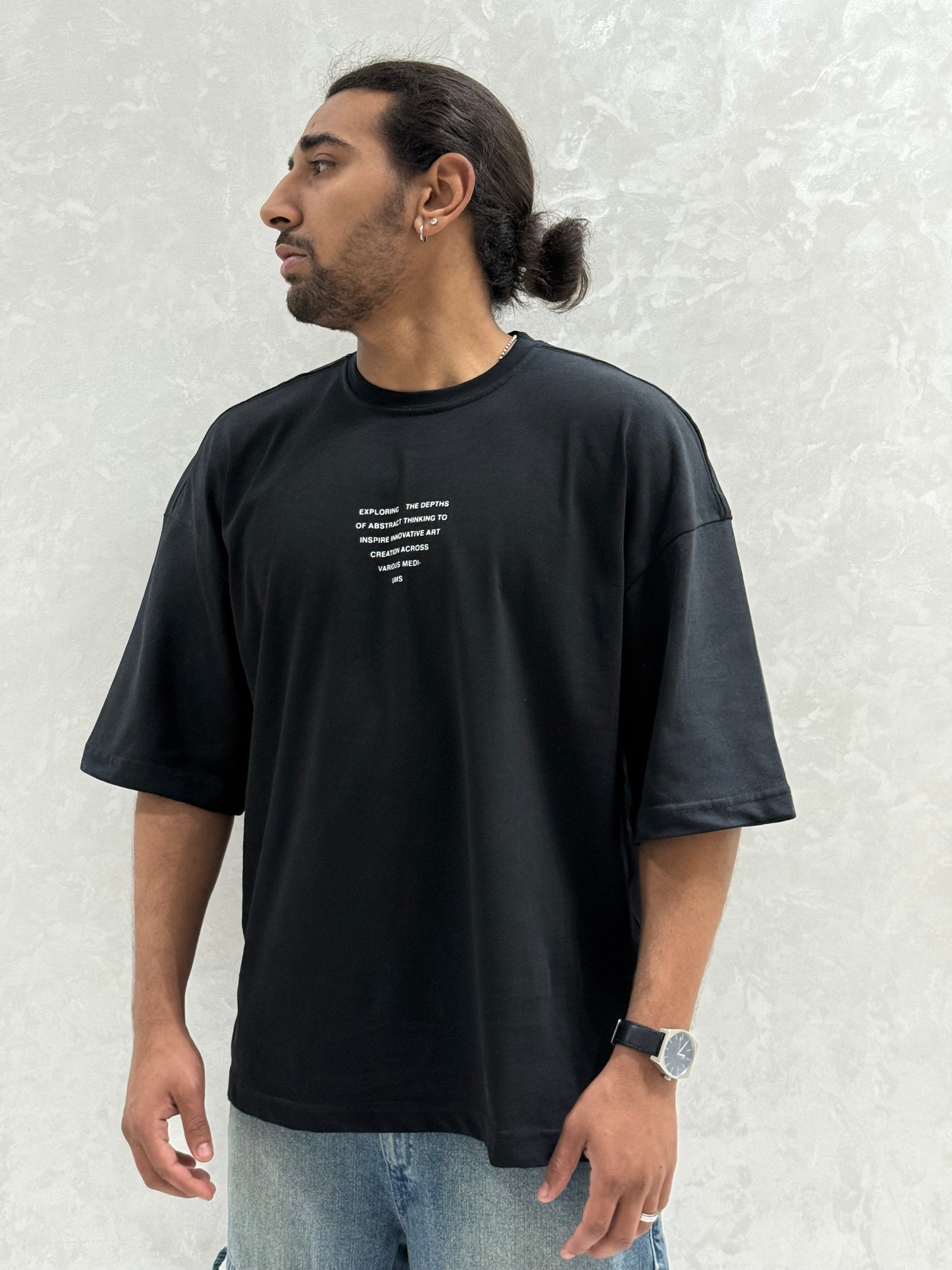 T-SHIRT EXPLORING BLACK SR