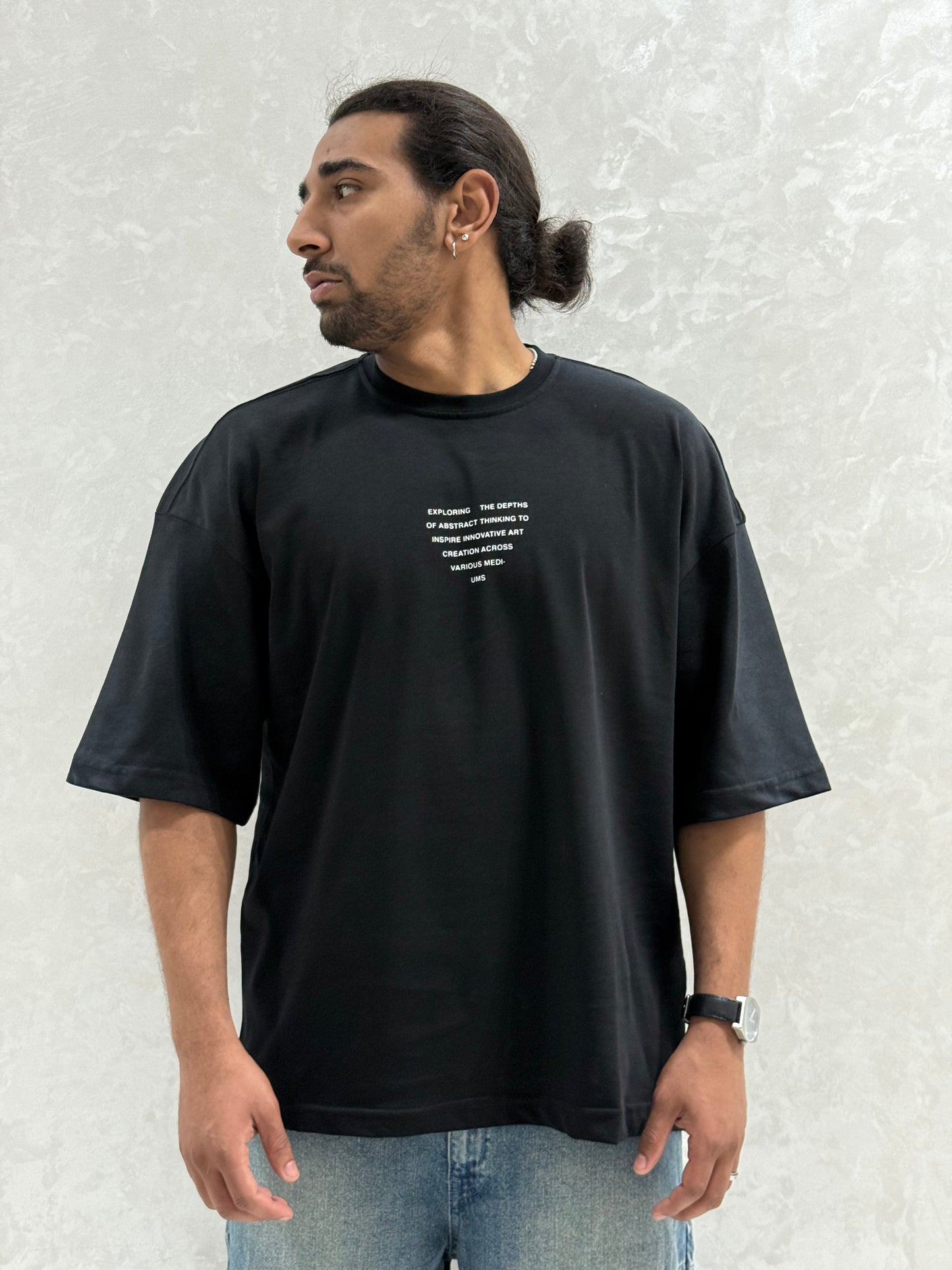 T-SHIRT EXPLORING BLACK SR