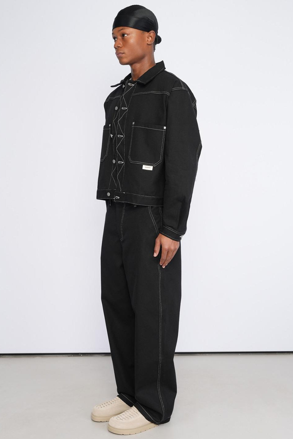 ENSEMBLE CROP BLACK 90-03