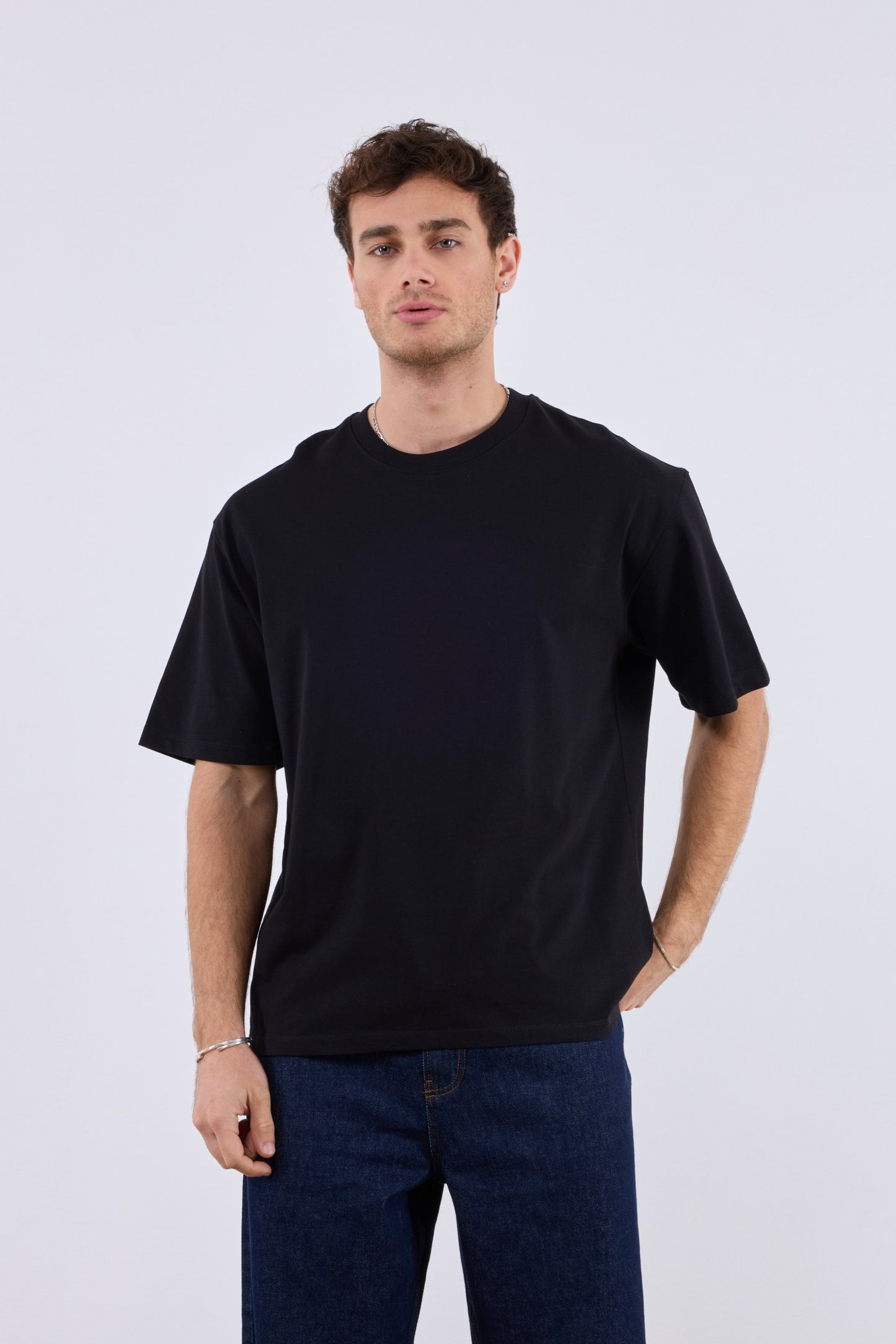 T-SHIRT OVERSIZE BASIC BLACK 261031
