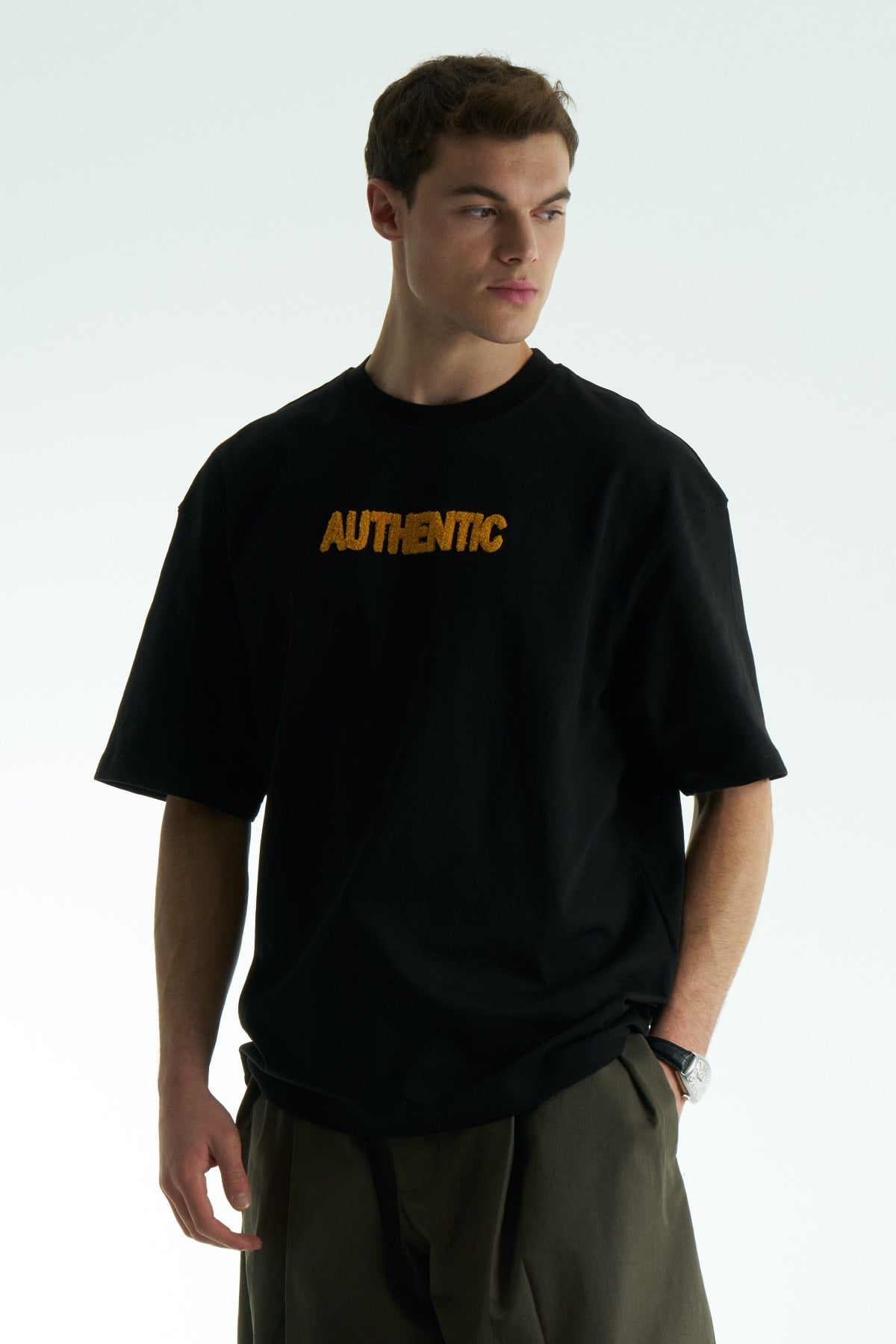 T-SHIRT SW AUTHENTIC BLACK 5079