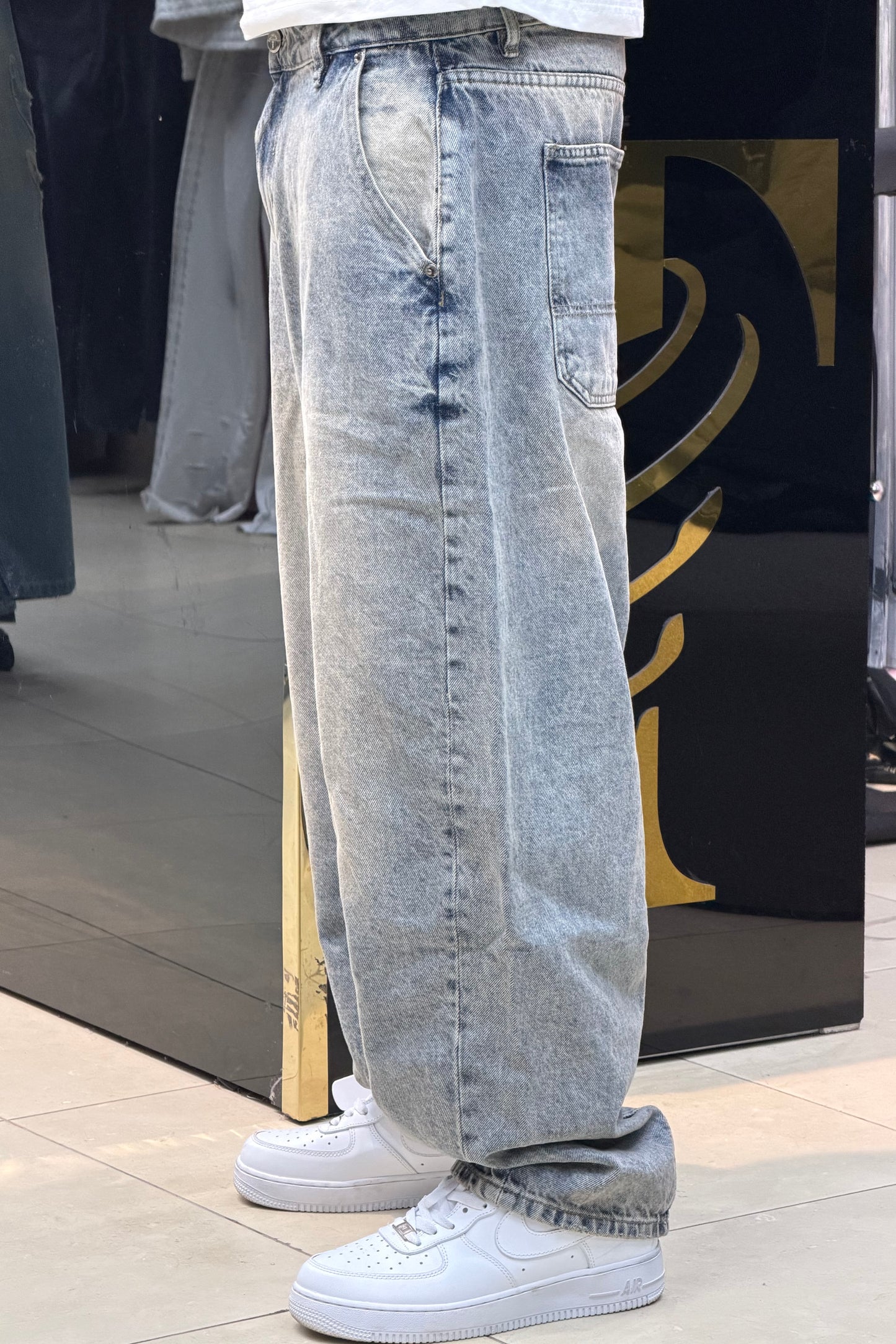 BALLOON FIT JEANS DIRTY CLAIR VN