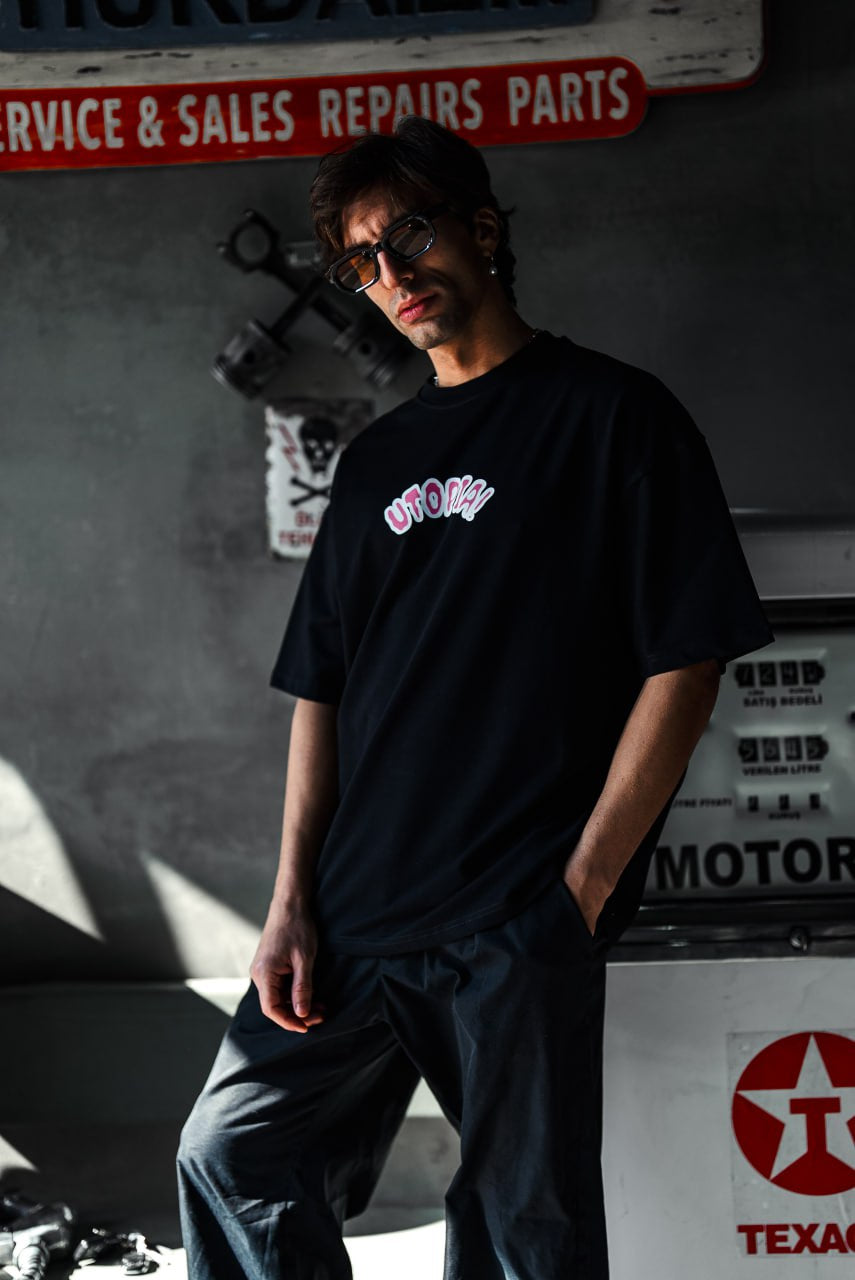 T-SHIRT UTOPIA BLACK ESCO