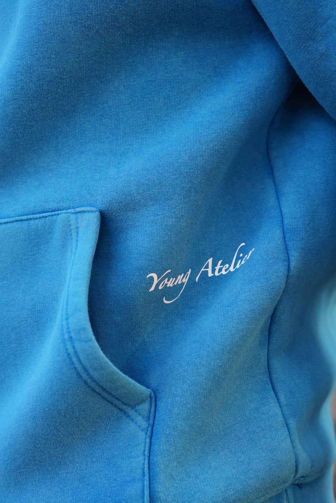 HOODIES VOUNG ATELIER TURQUOISE E10-42