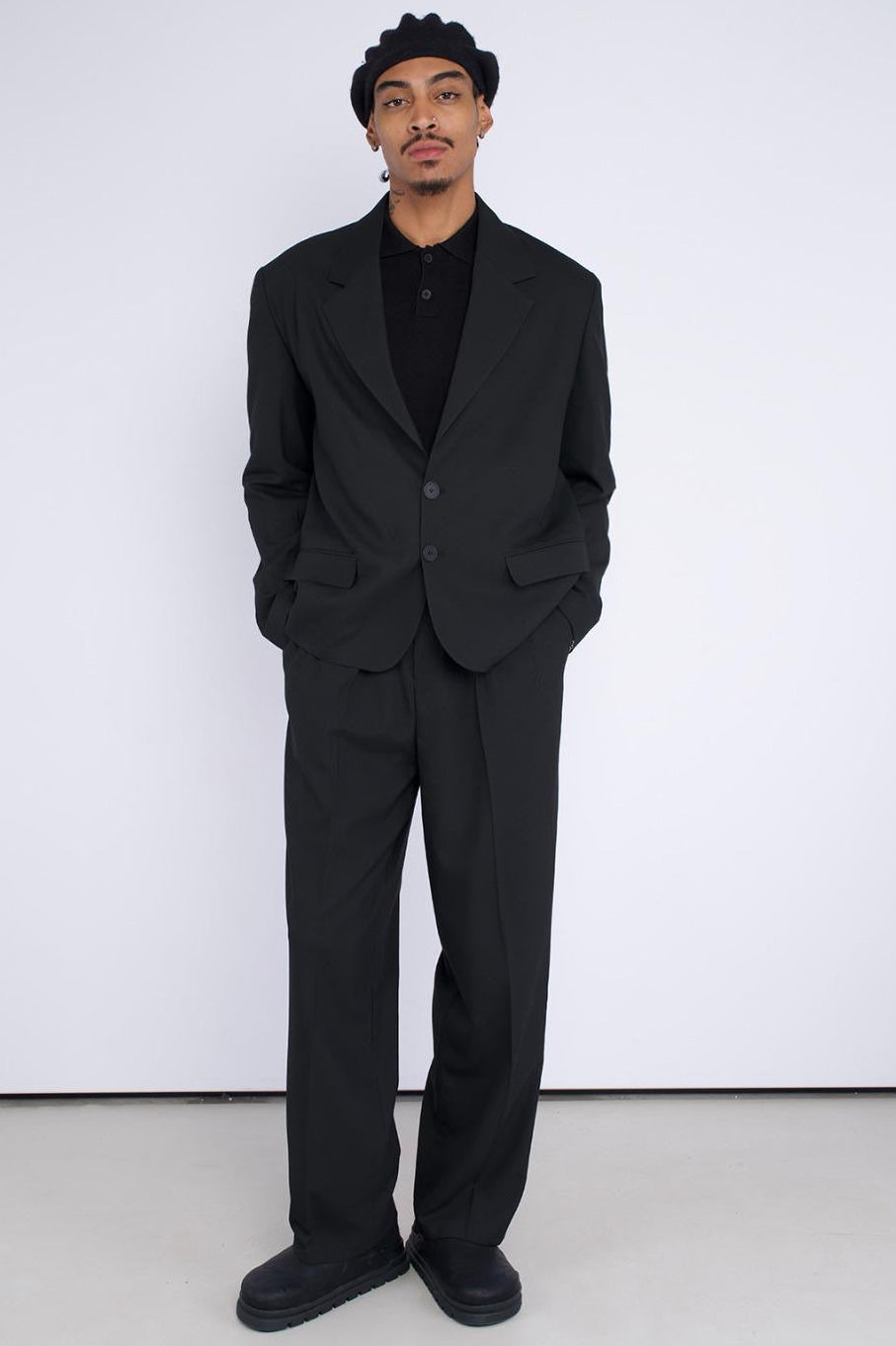 COSTUME OVERSIZE BLACK BR