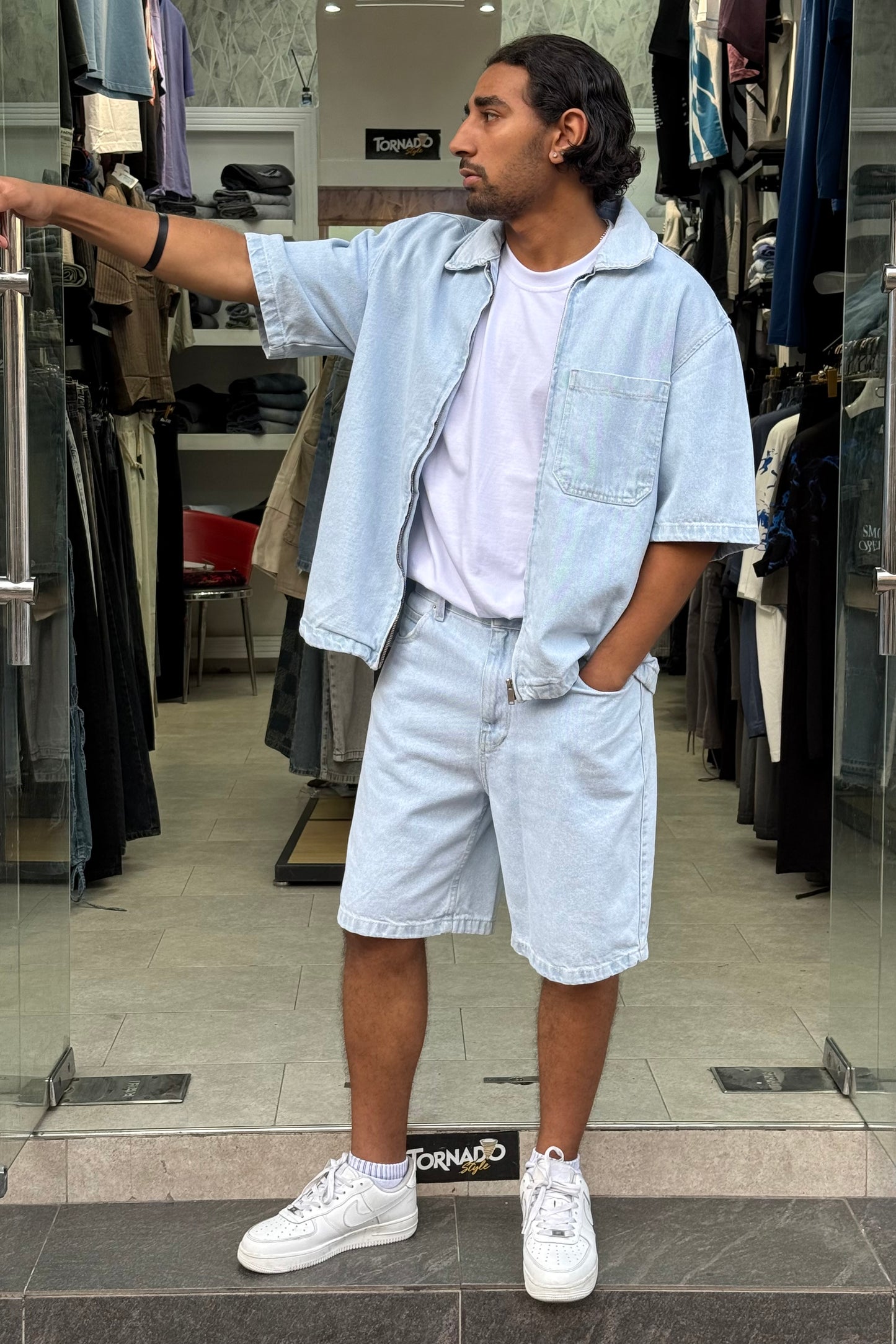 ENSEMBLE JEANS AVEC SHORT DELAVE