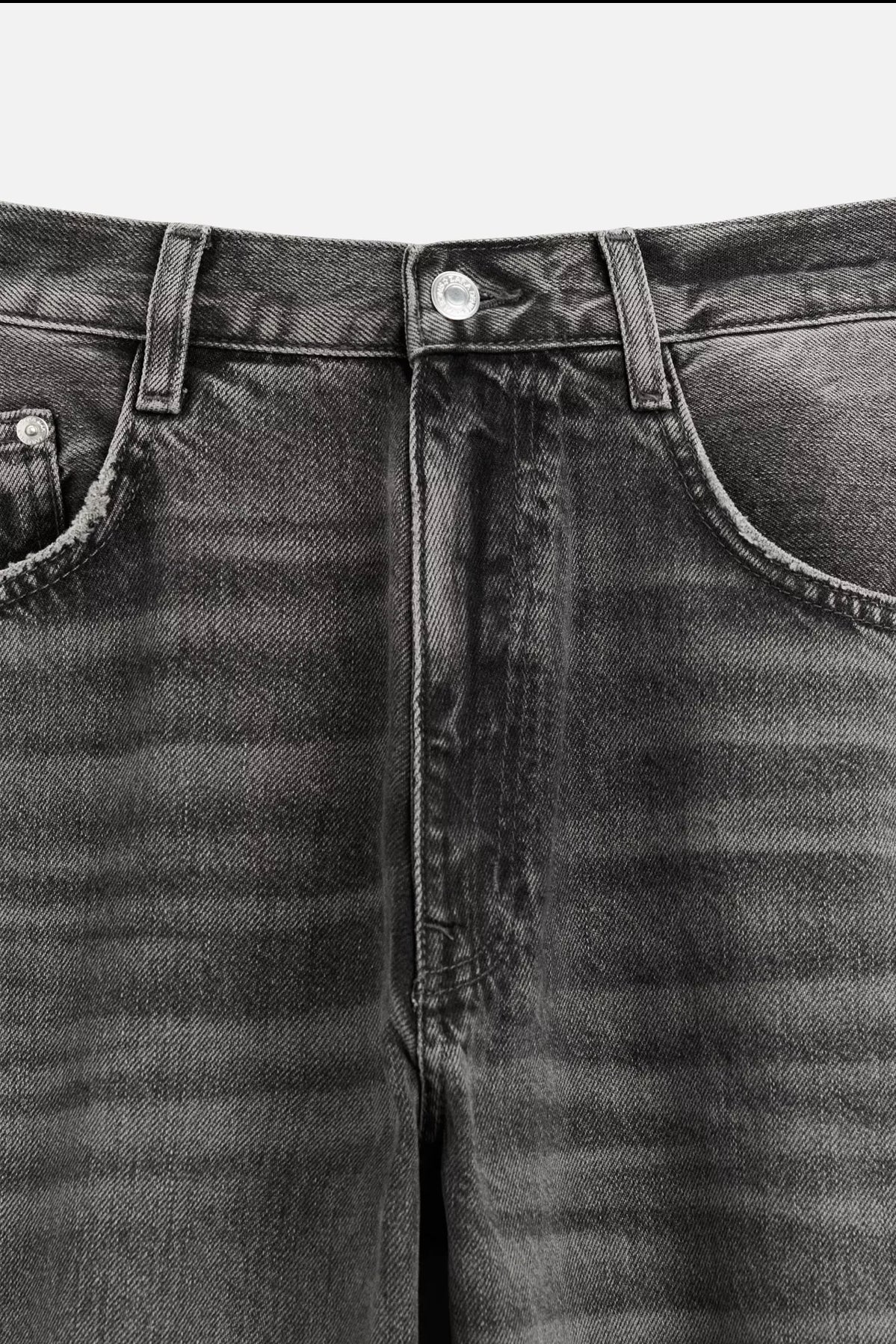 BAGGY JEANS WITH SEAM DETAIL ZARA