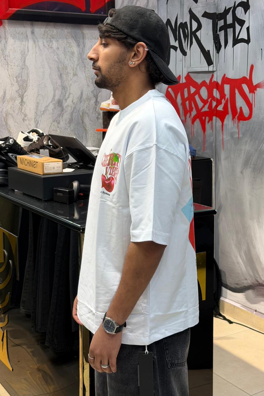 T-SHIRT CHERRY VIBES WHITE