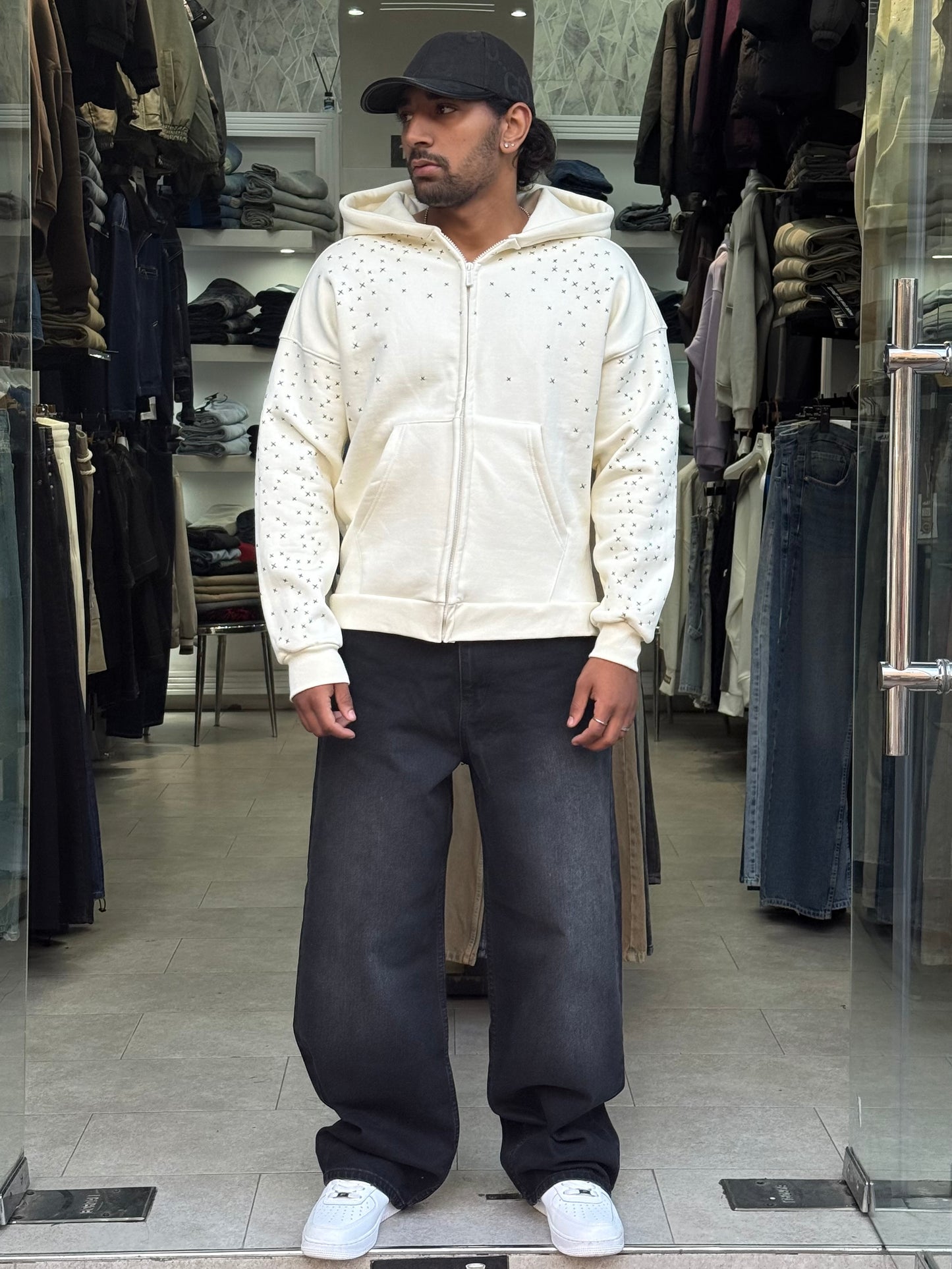 HOODIES ZIP + WHITE