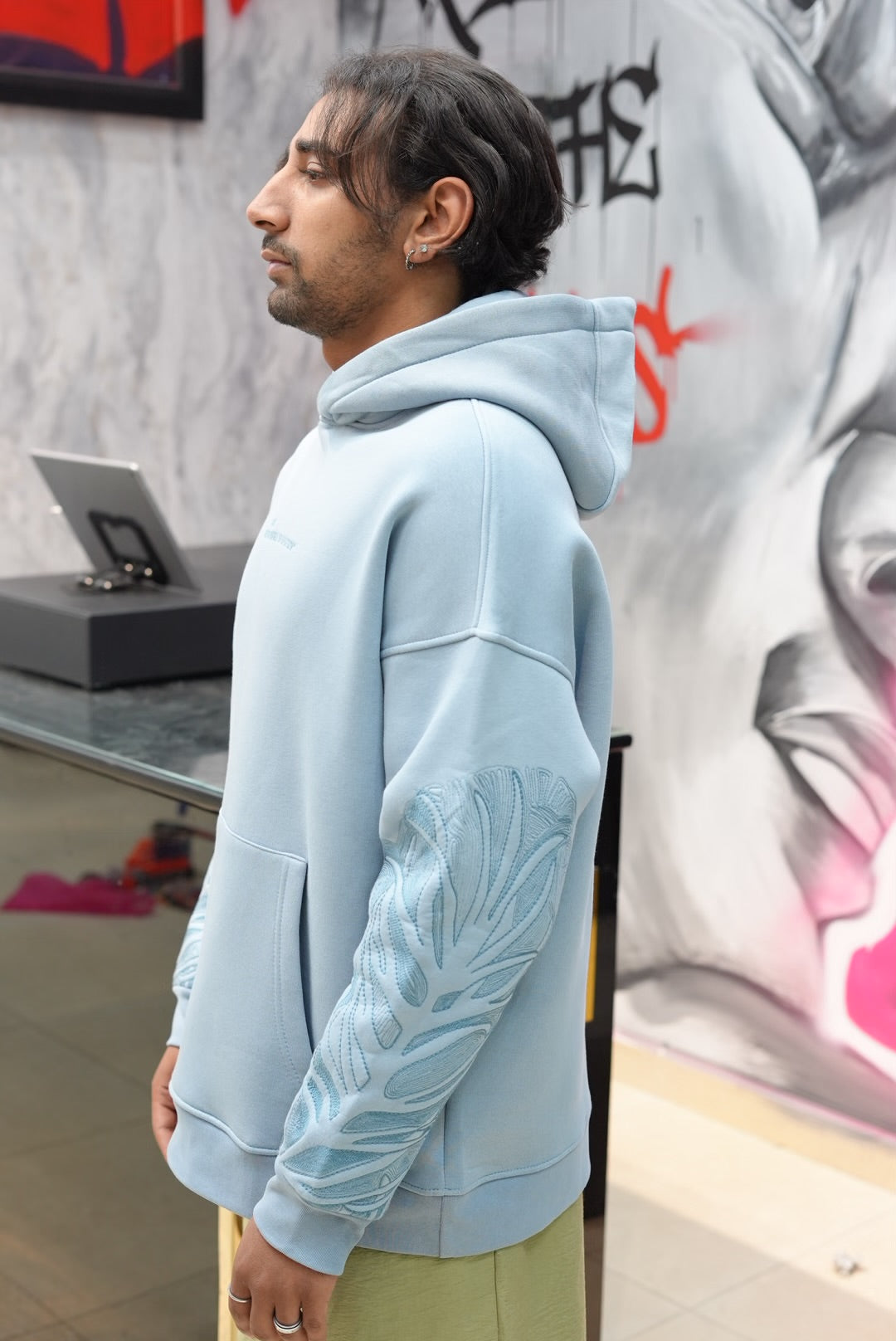 HOODIES I AM RESONSIBALE BLUE swe25007