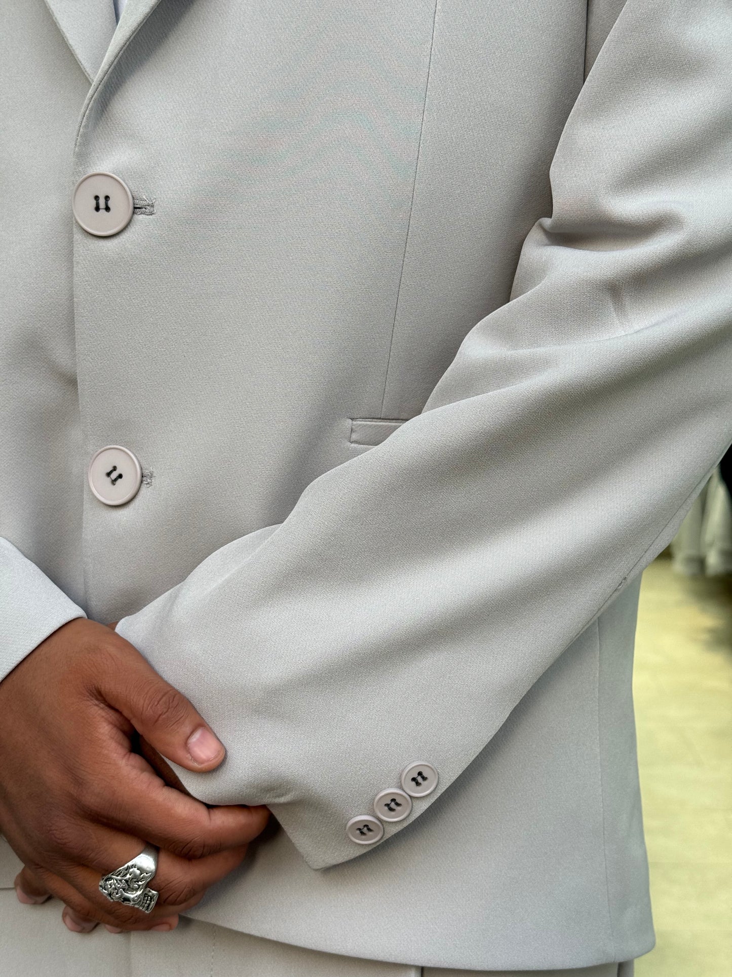 COSTUME OVERSIZE GREY BR