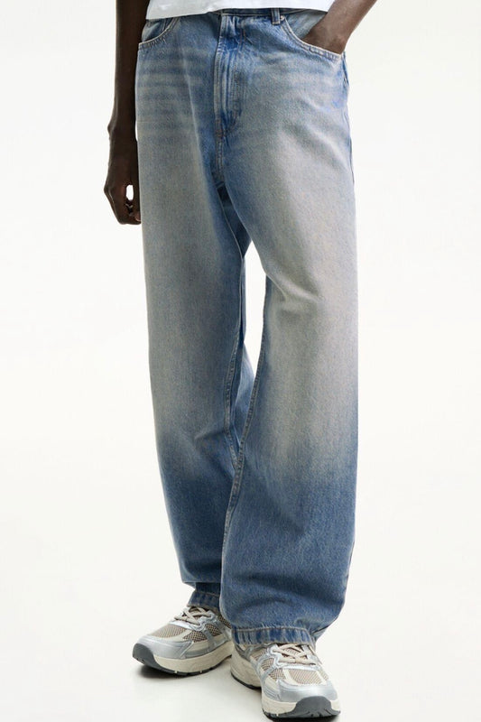 BAGGY JEANS BLEU DELAVE BERSHKA