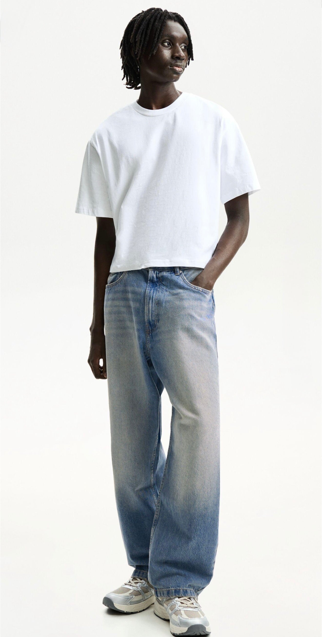 BAGGY JEANS BLEU DELAVE BERSHKA