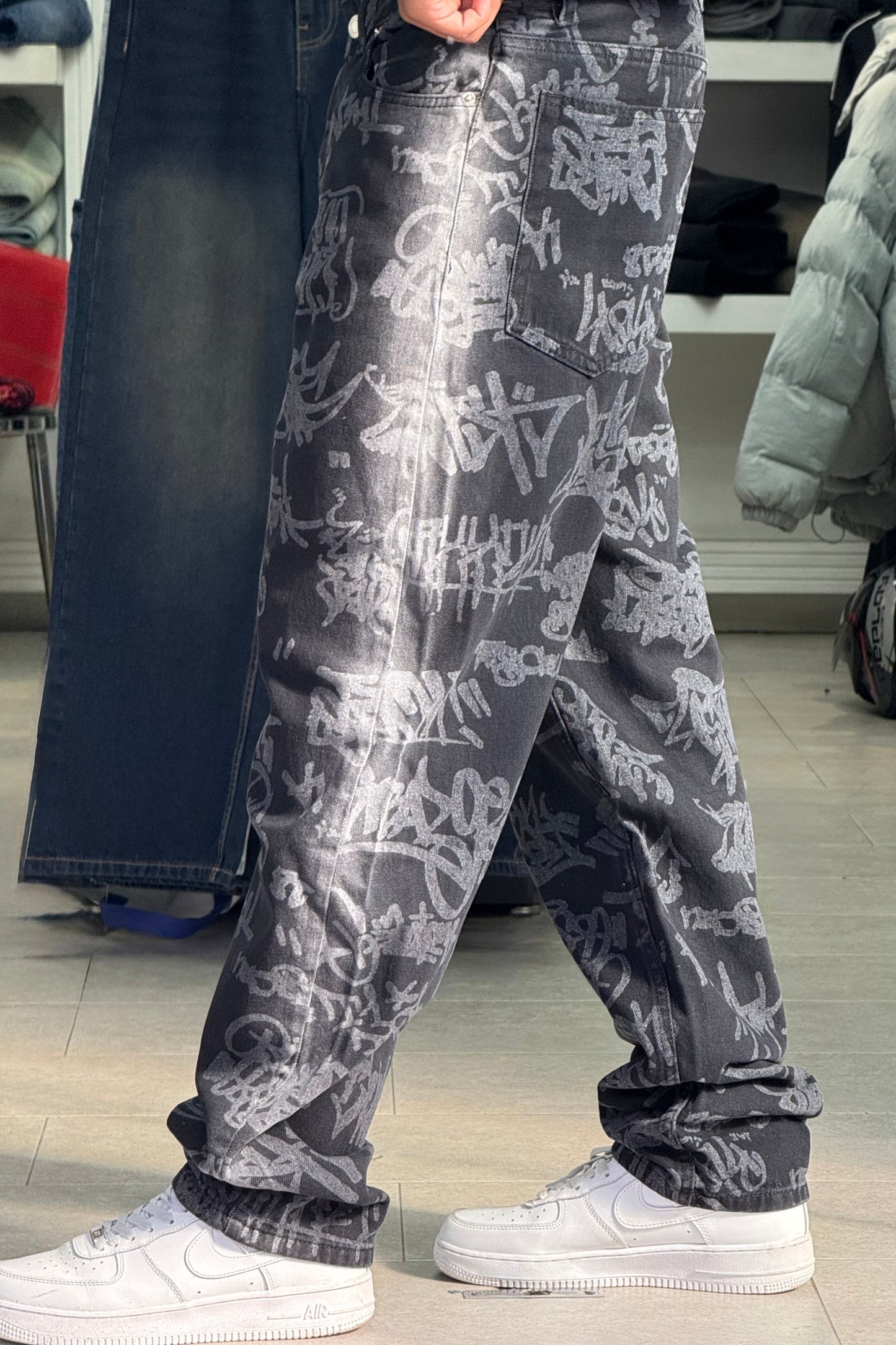 BAGGY JEANS GRAFFITI DEGRADE NOIR