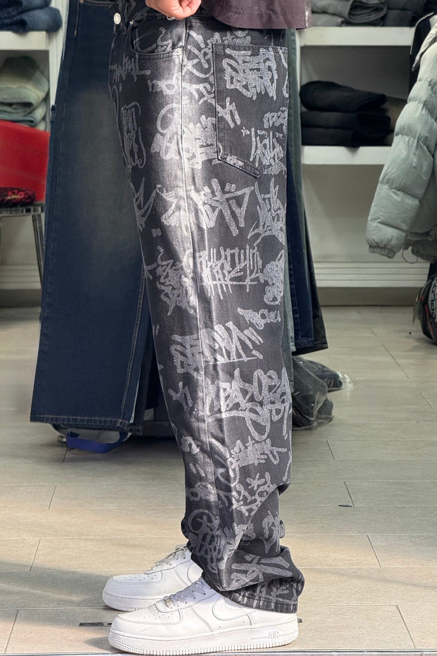 BAGGY JEANS GRAFFITI DEGRADE NOIR