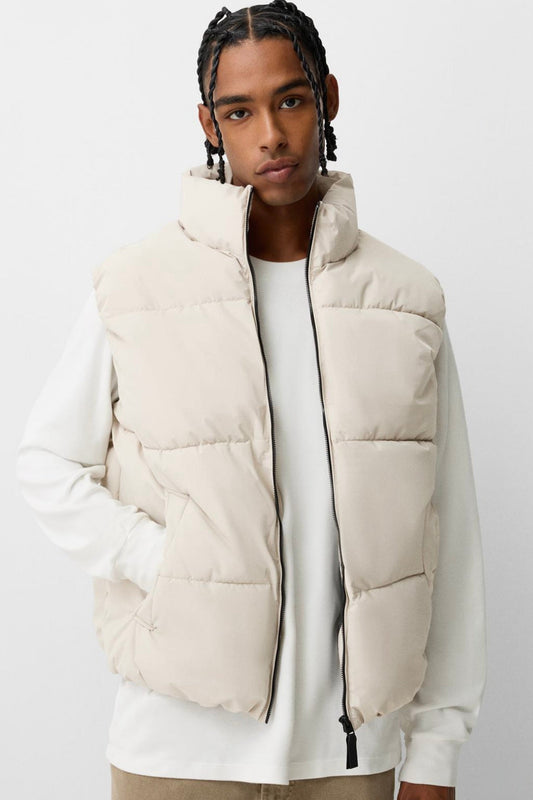 GILET PUFFER WHITE BERSHKA