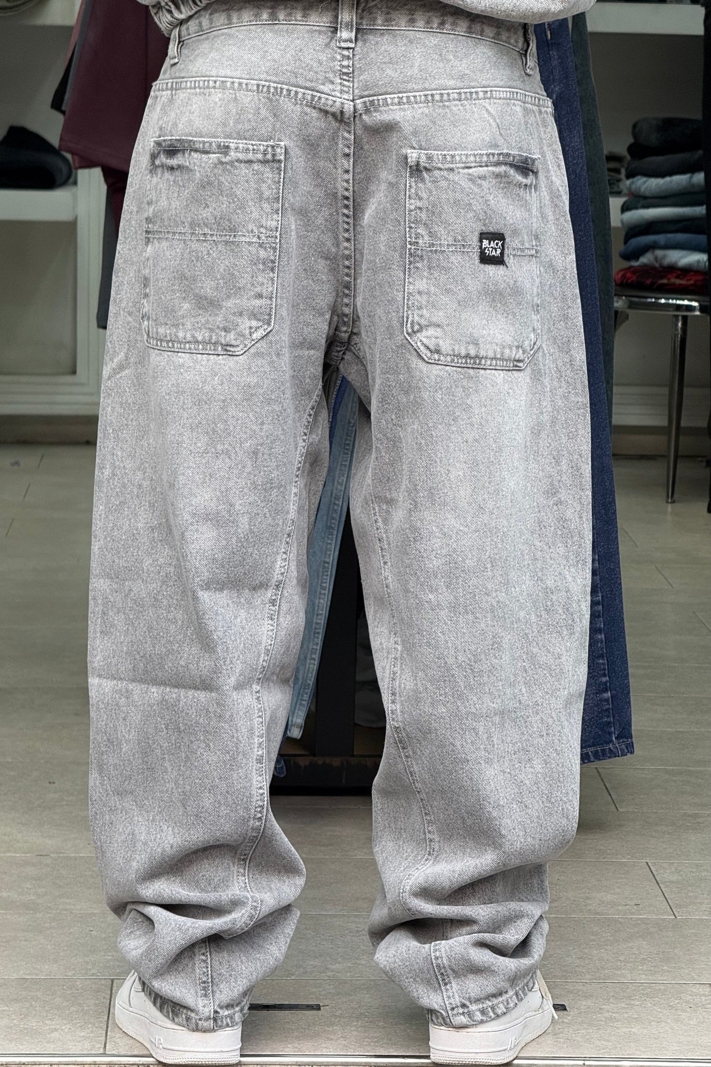 BALLOON FIT JEANS GRIS