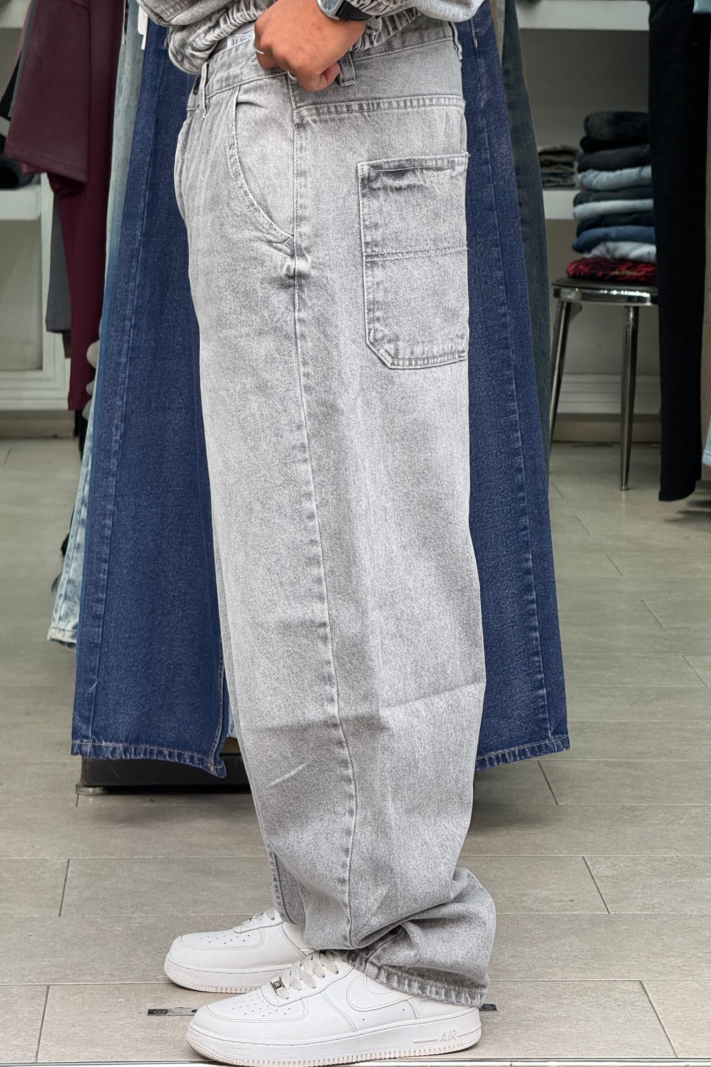 BALLOON FIT JEANS GRIS