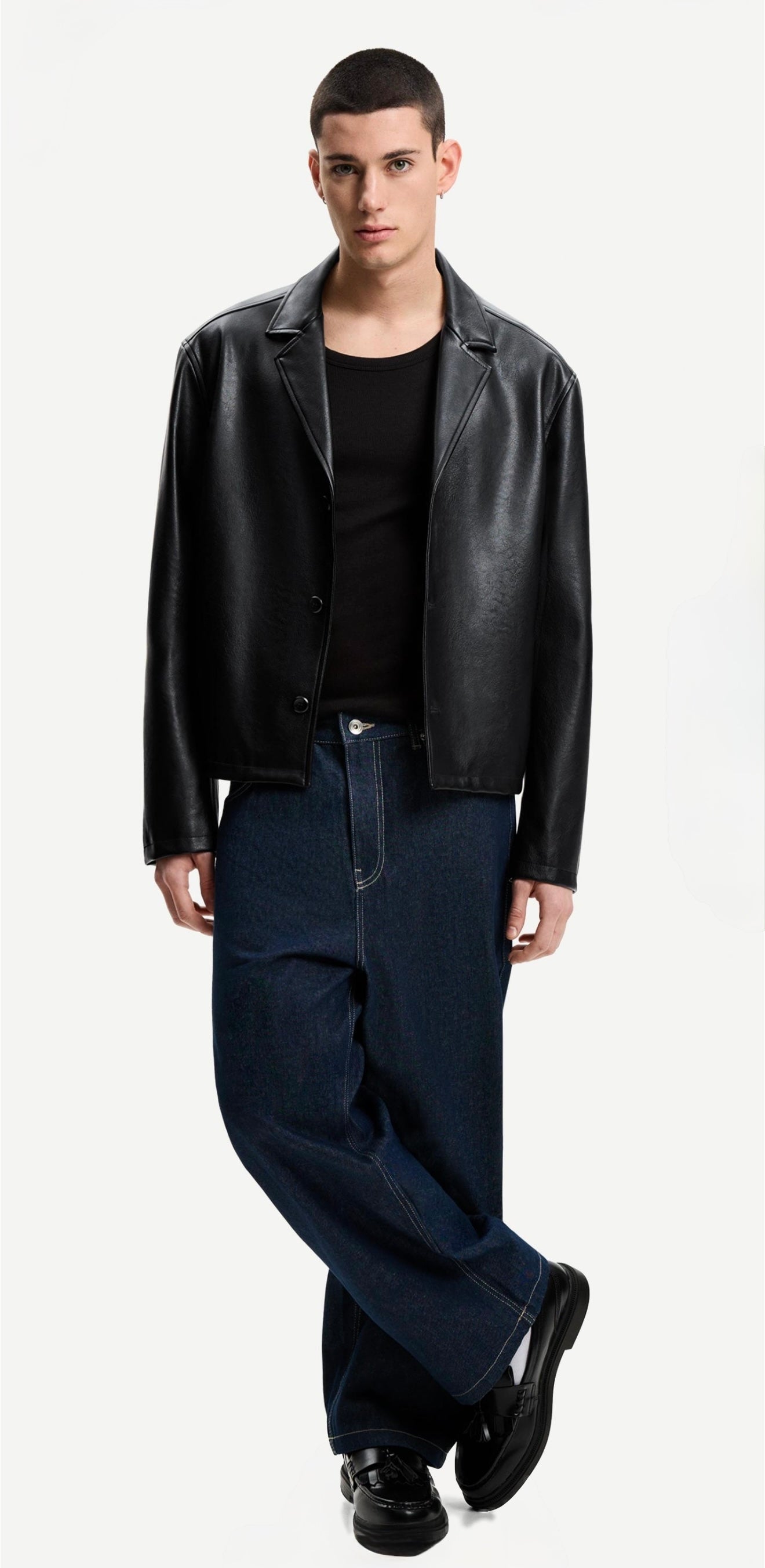 FAUX LEATHER CROPPED BLAZER BERSHKA