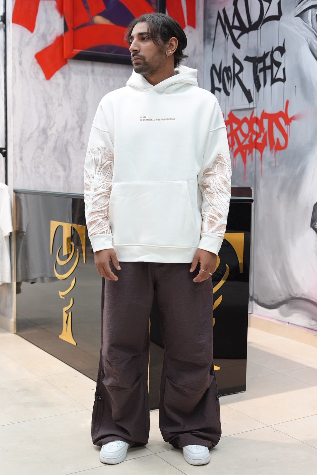 HOODIES I AM RESONSIBALE  WHITE swe25007