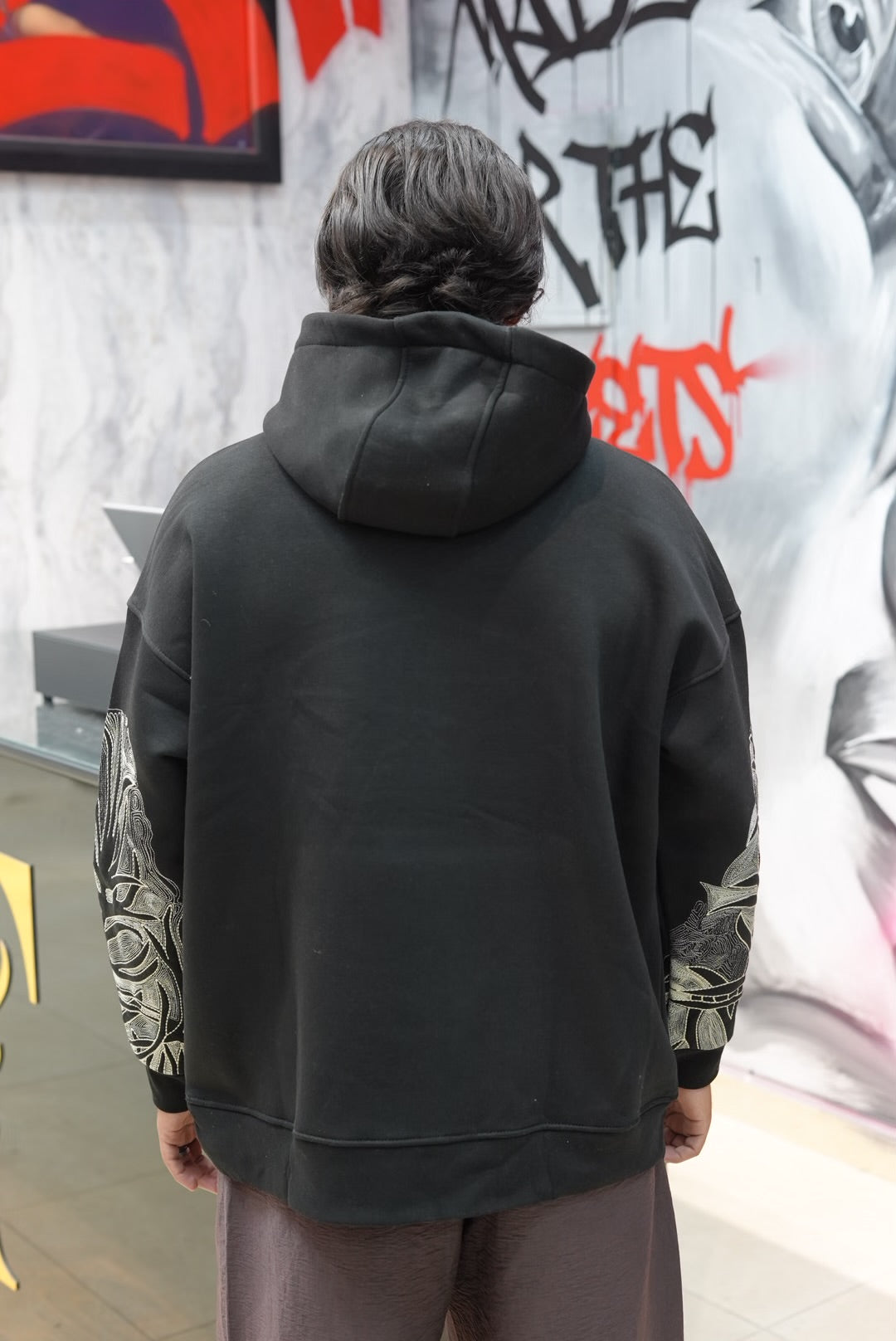 HOODIES I AM RESONSIBALE BLACK swe25007