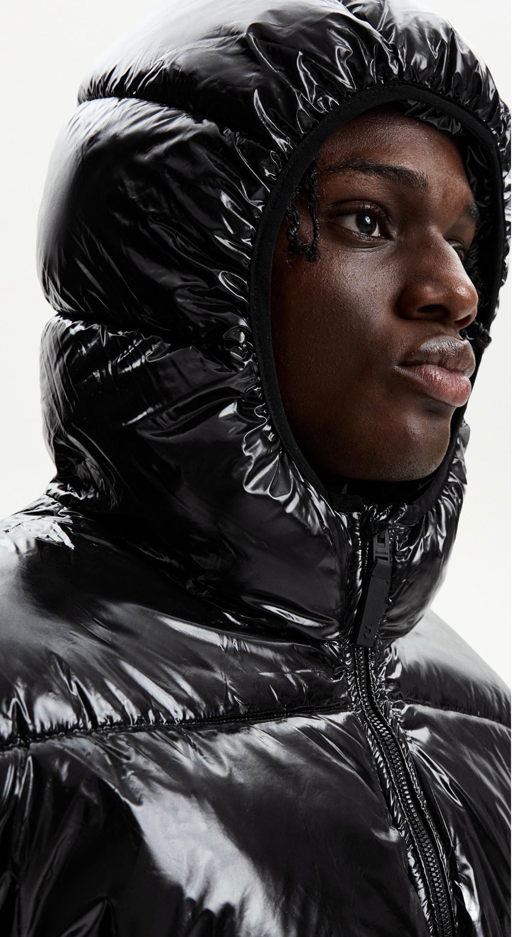 PUFFER JACKET WITH HOOD BLACK BERSHKA