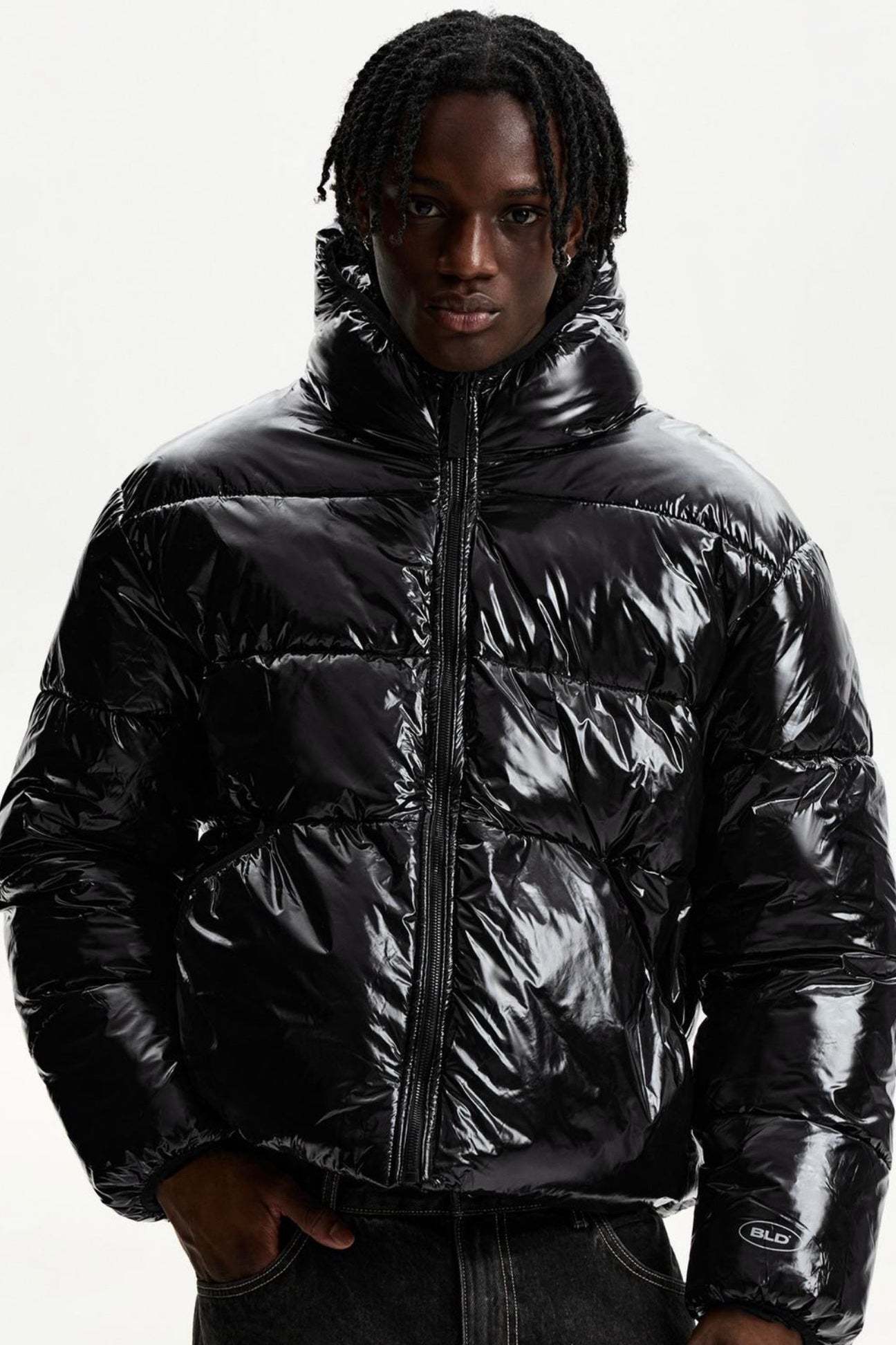 PUFFER JACKET WITH HOOD BLACK BERSHKA