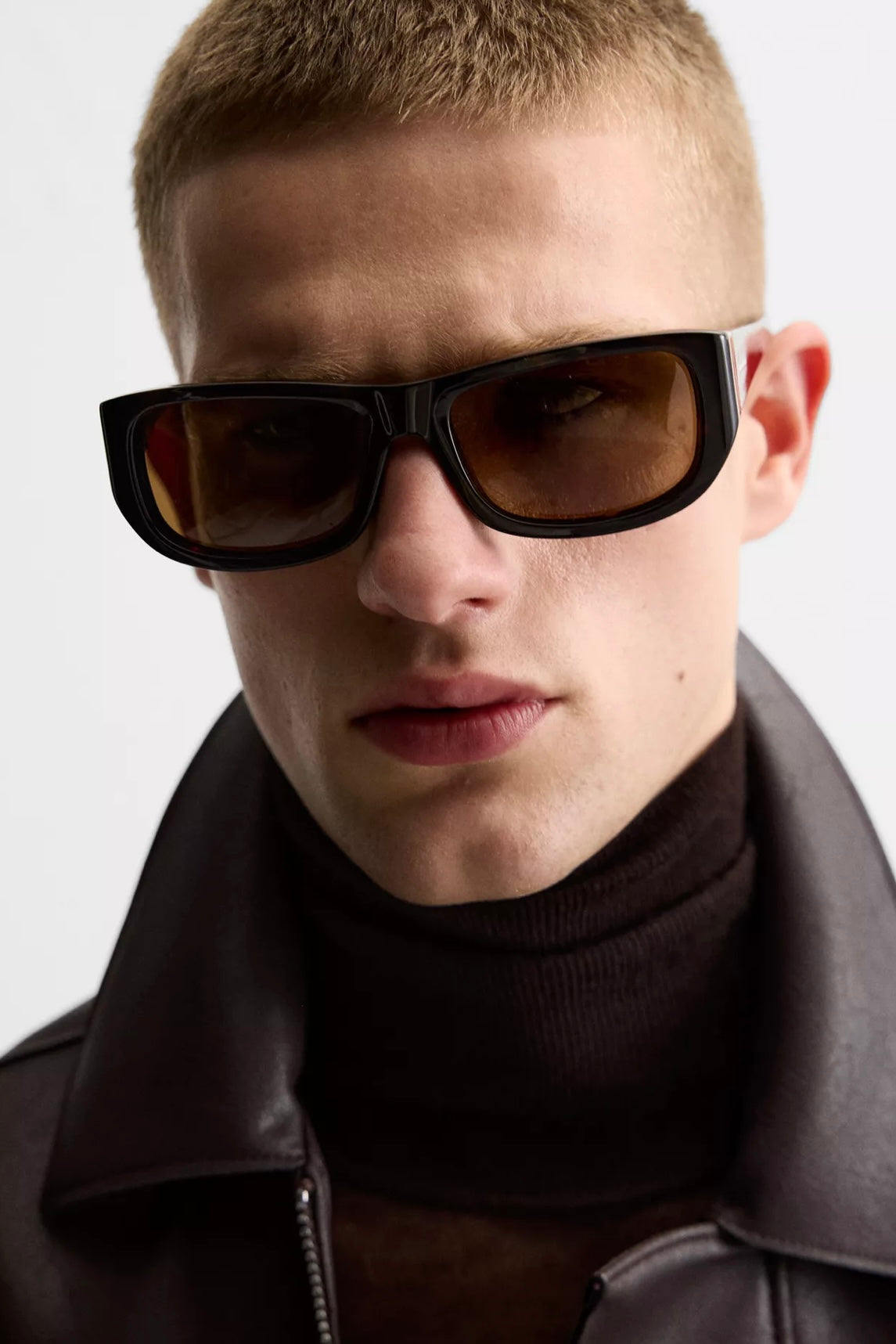 LEATHER EFFECT JACKET BURGUNDY ZARA