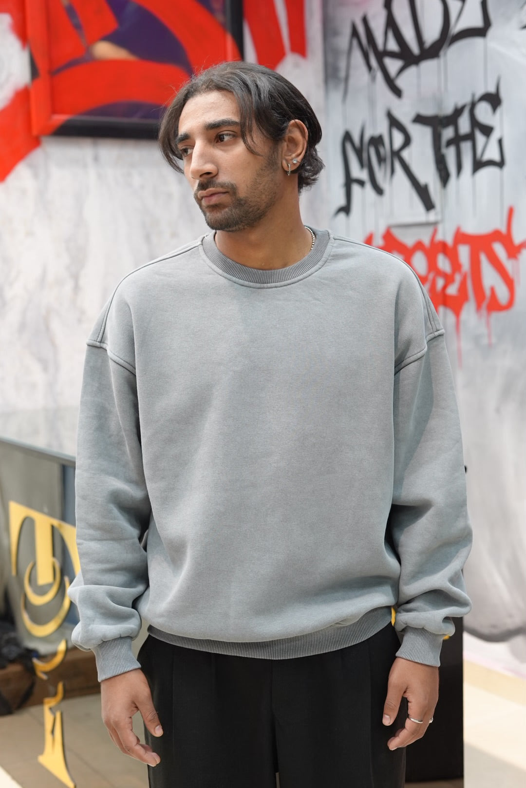 SWEATSHIRT WASHED GREY V70-107