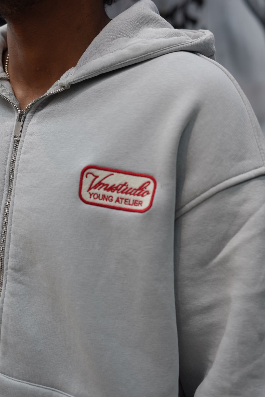 ENSEMBLE ZIP GREY v70-109