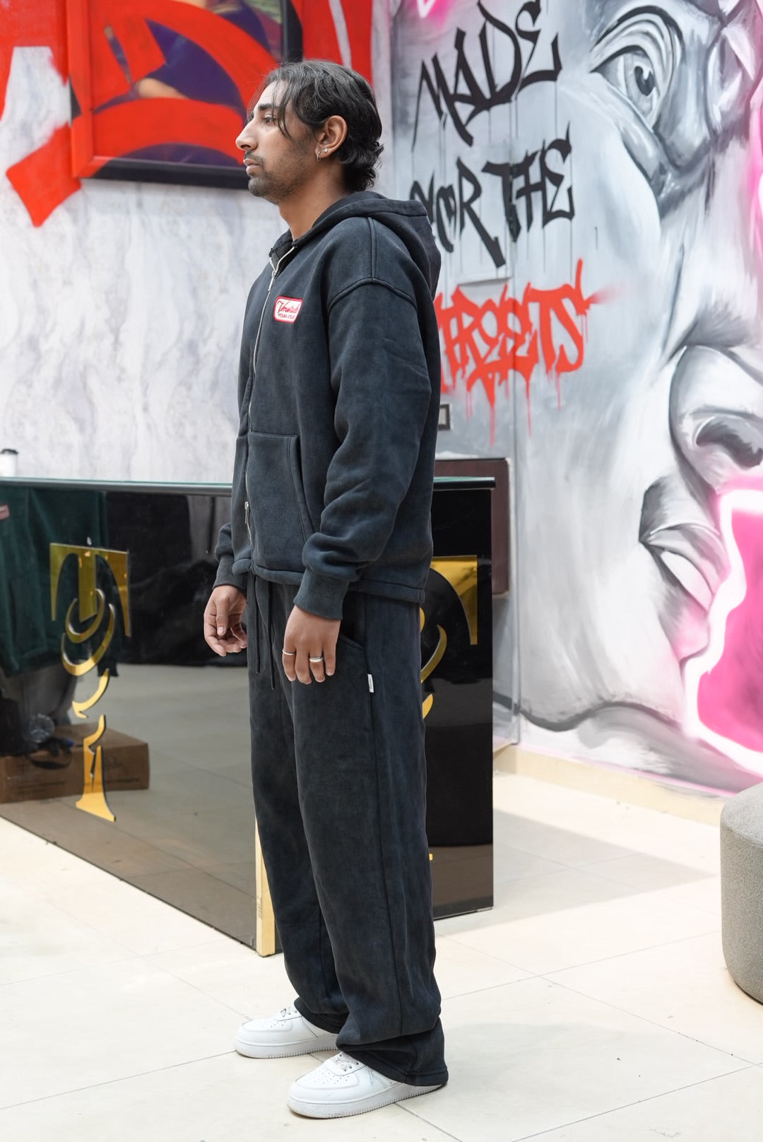 ENSEMBLE ZIP BLACK v70-109